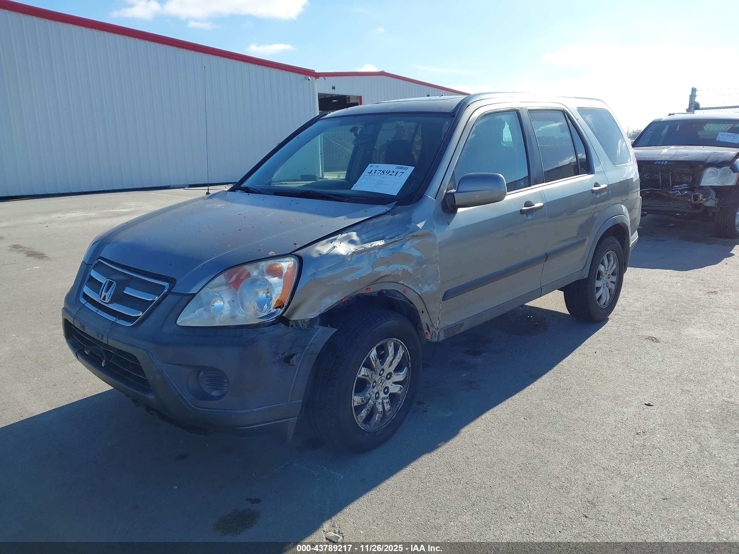 HONDA CR-V image 6