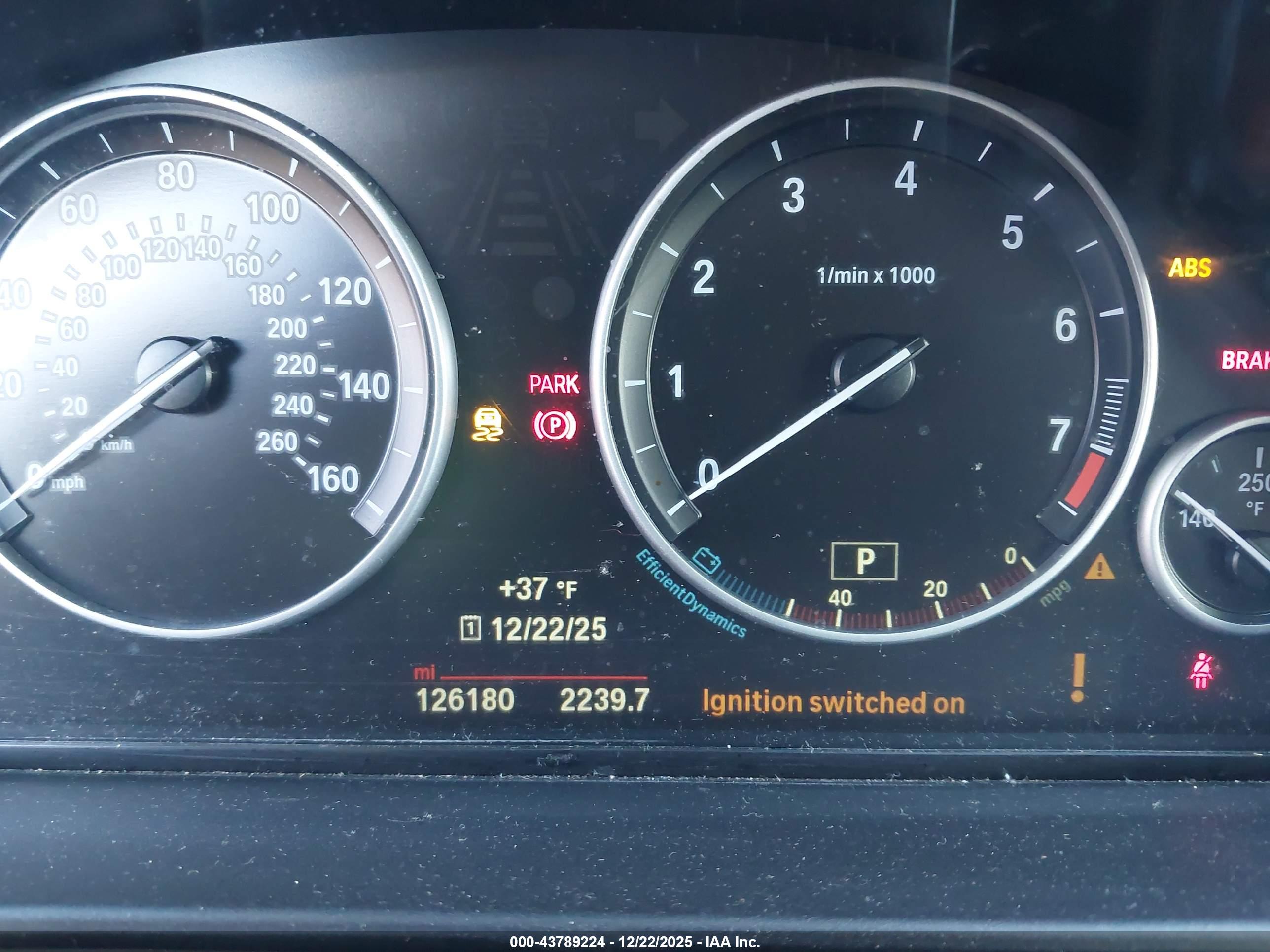 BMW 528I image 7