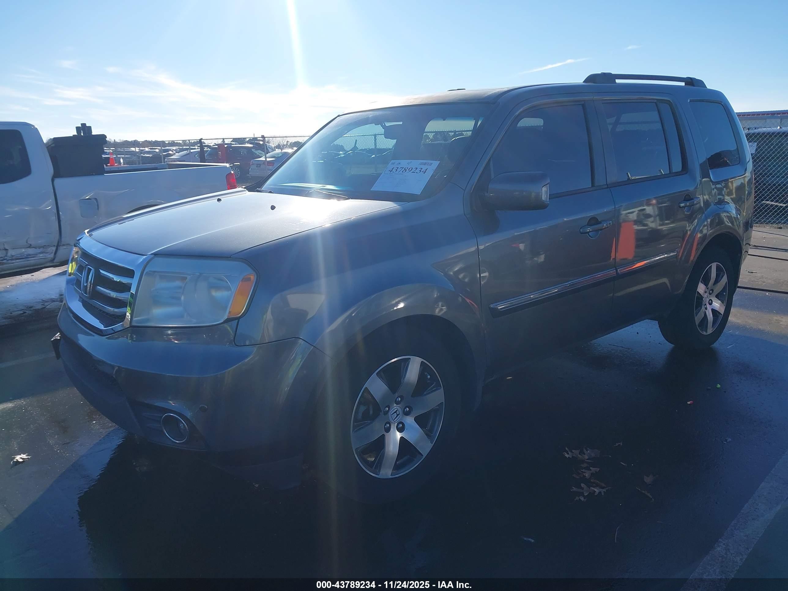 HONDA PILOT image 2