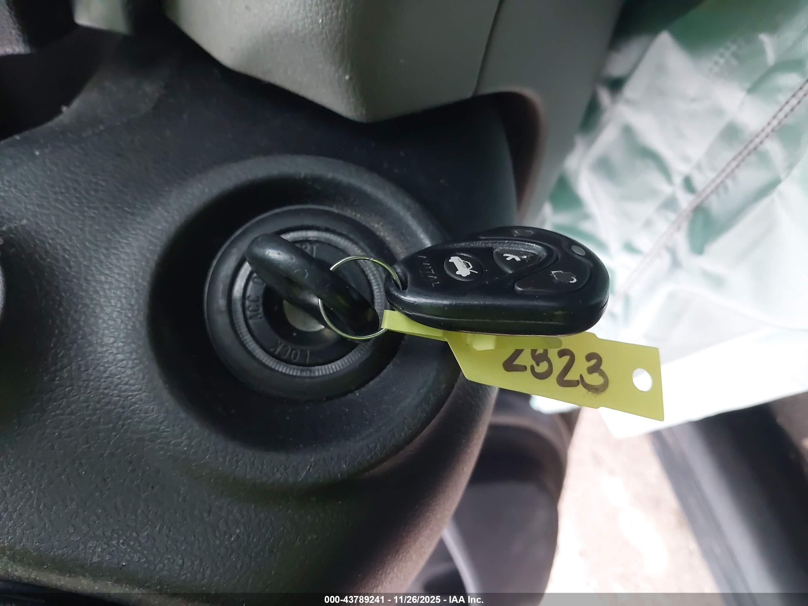 HYUNDAI ELANTRA image 11