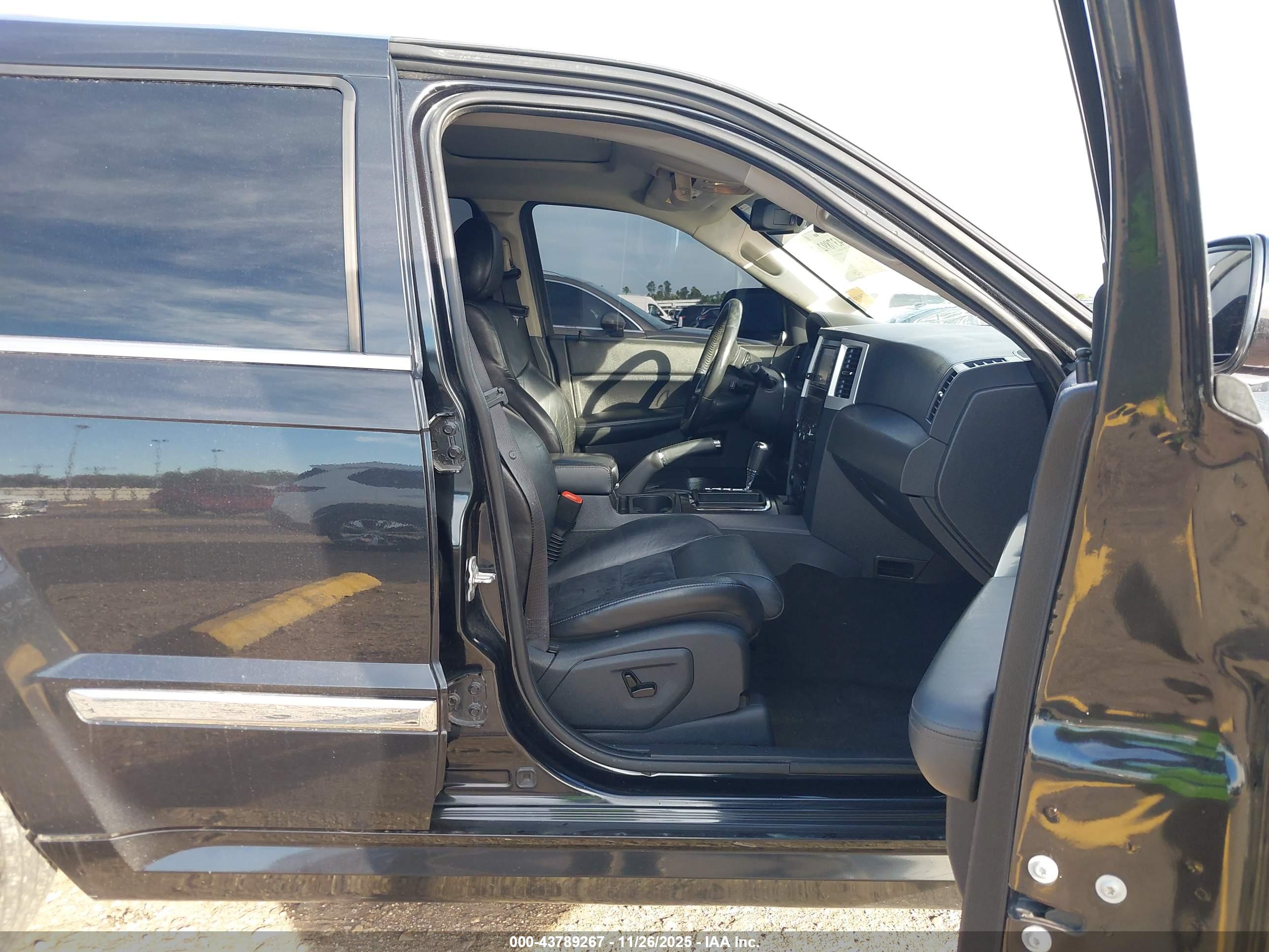 JEEP GRAND image 5