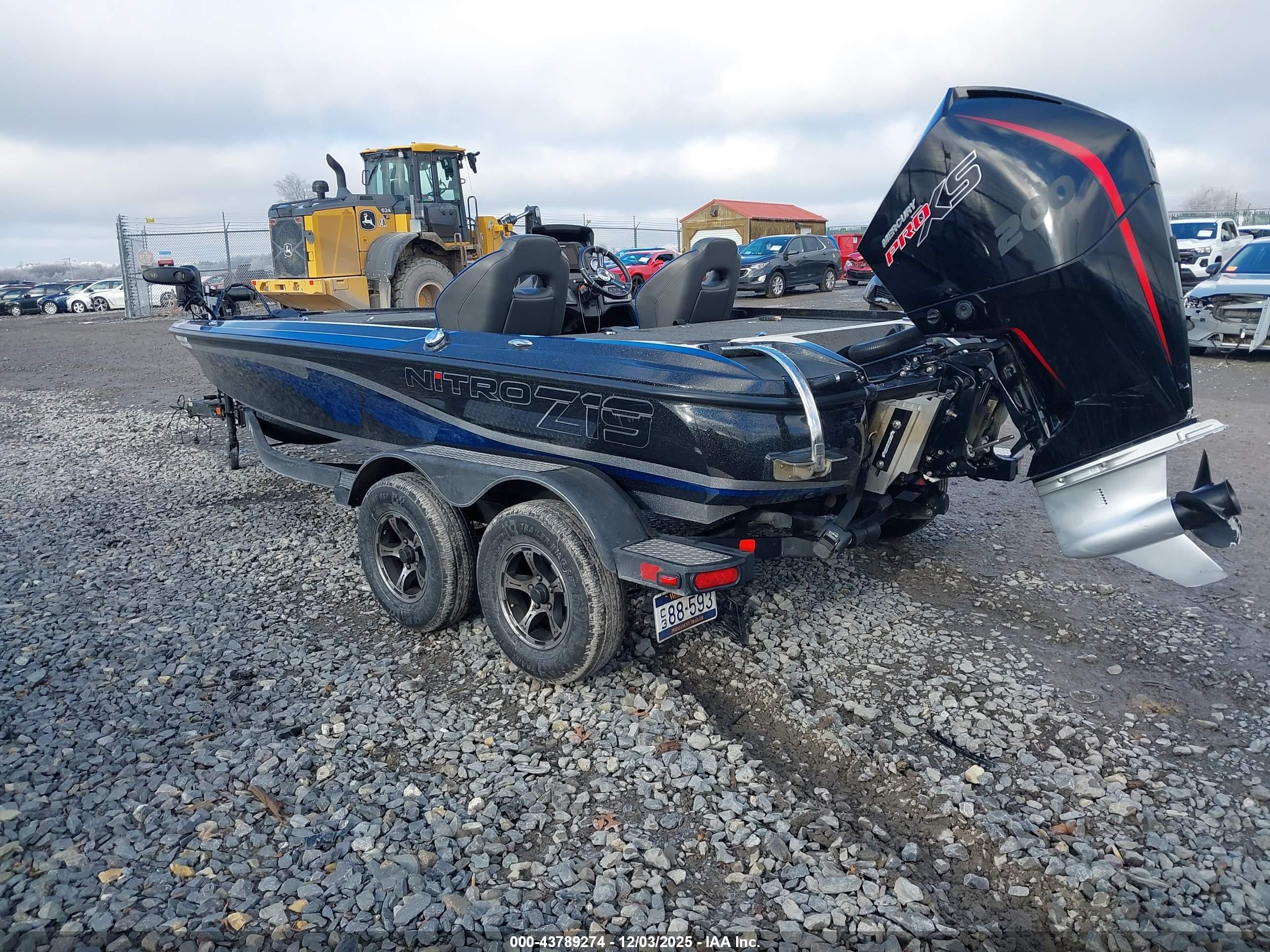TRACKER NITRO image 3