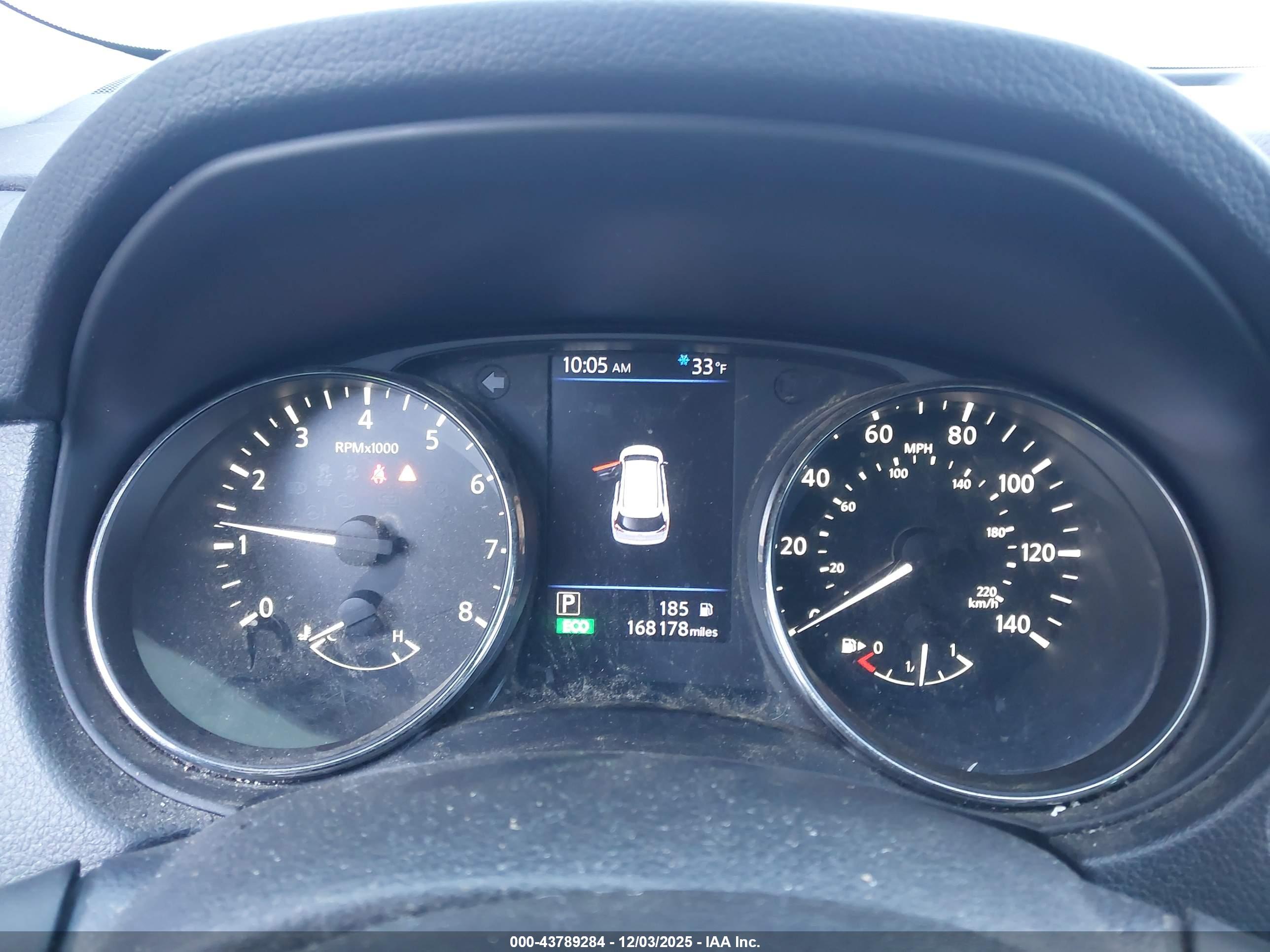 NISSAN ROGUE image 7