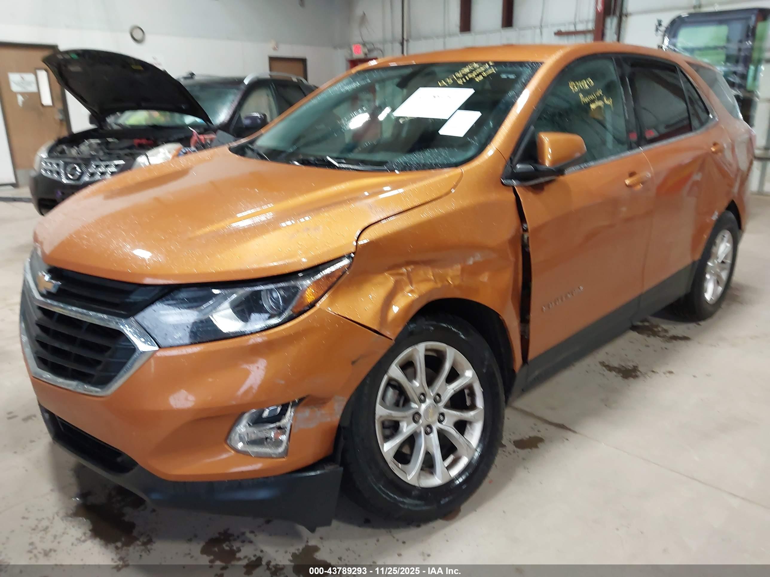 CHEVROLET EQUINOX image 2