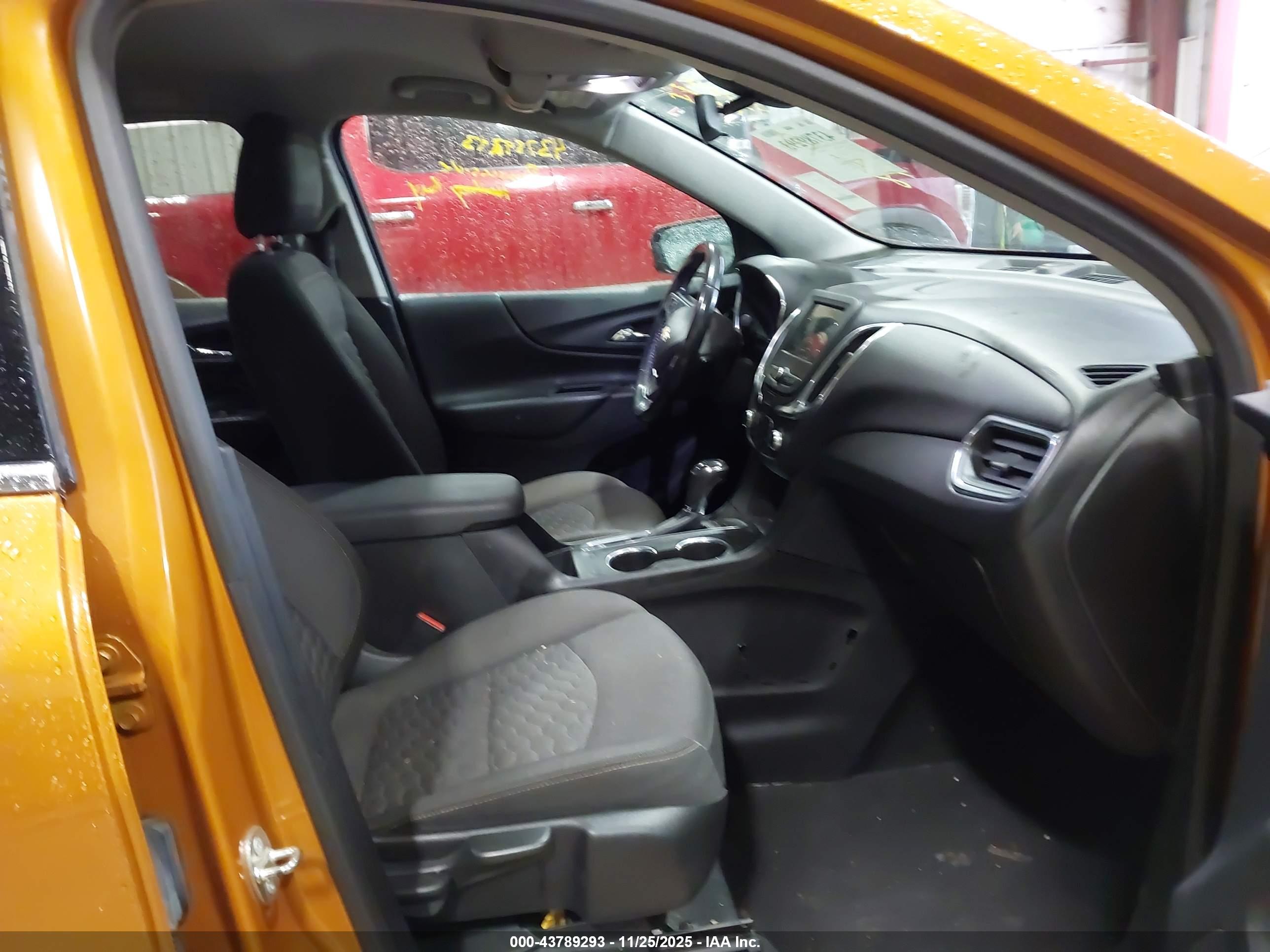 CHEVROLET EQUINOX image 5