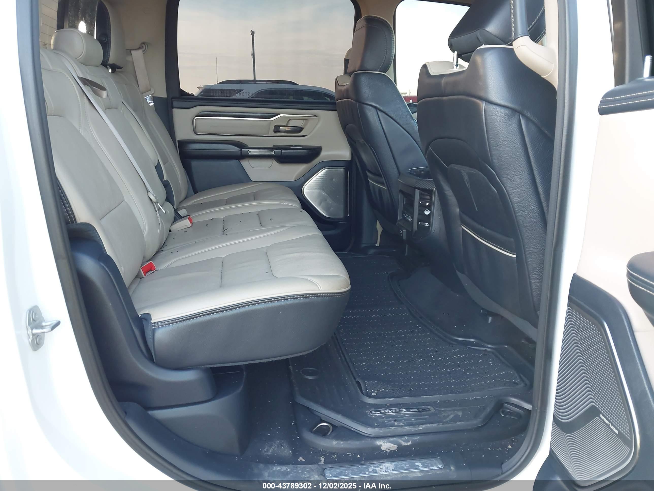 RAM 1500 image 8