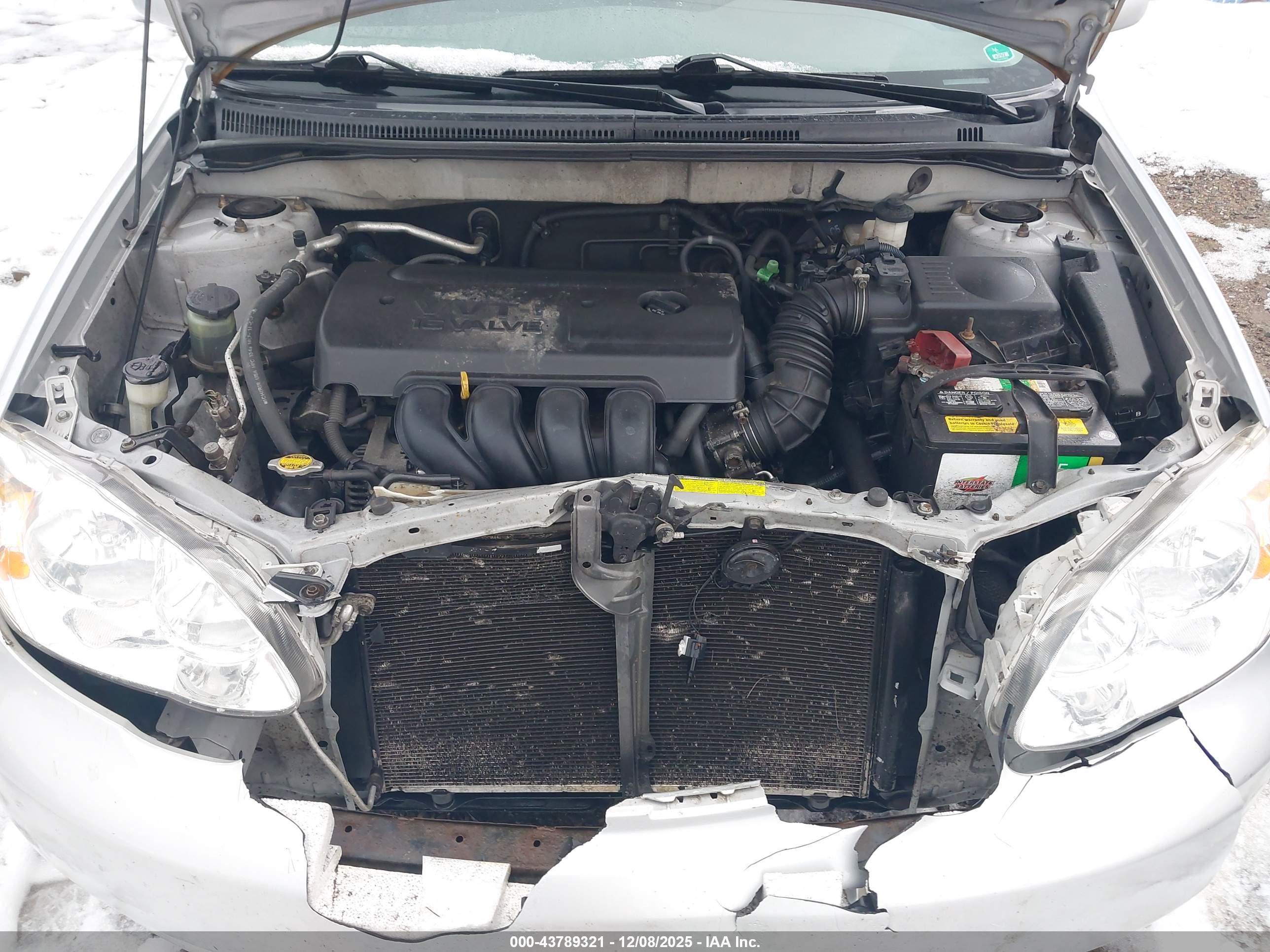 TOYOTA COROLLA image 10