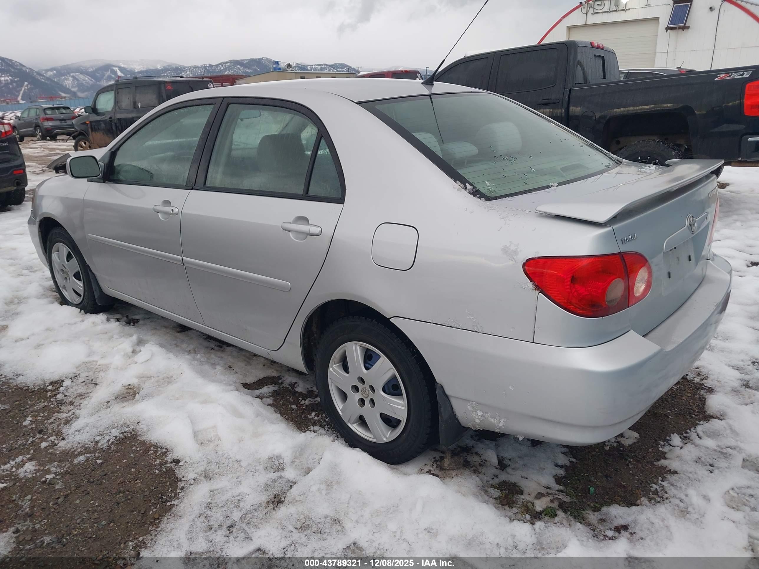 TOYOTA COROLLA image 3