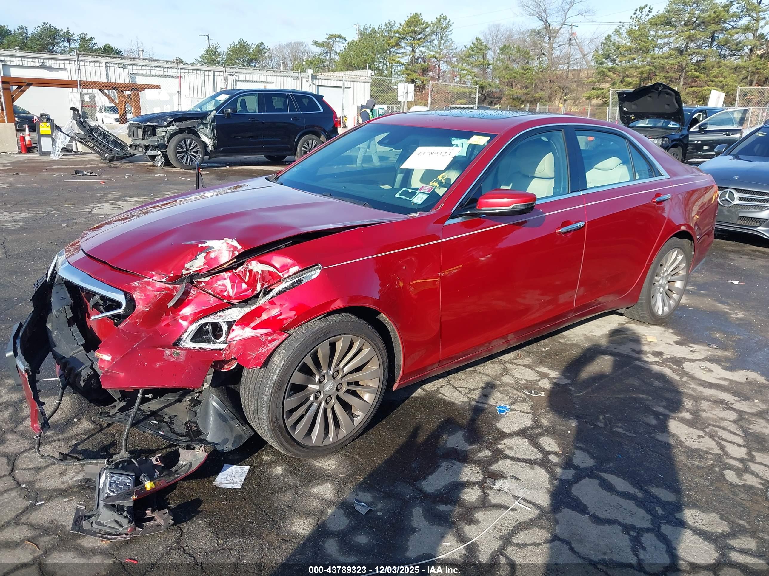 CADILLAC CTS image 2