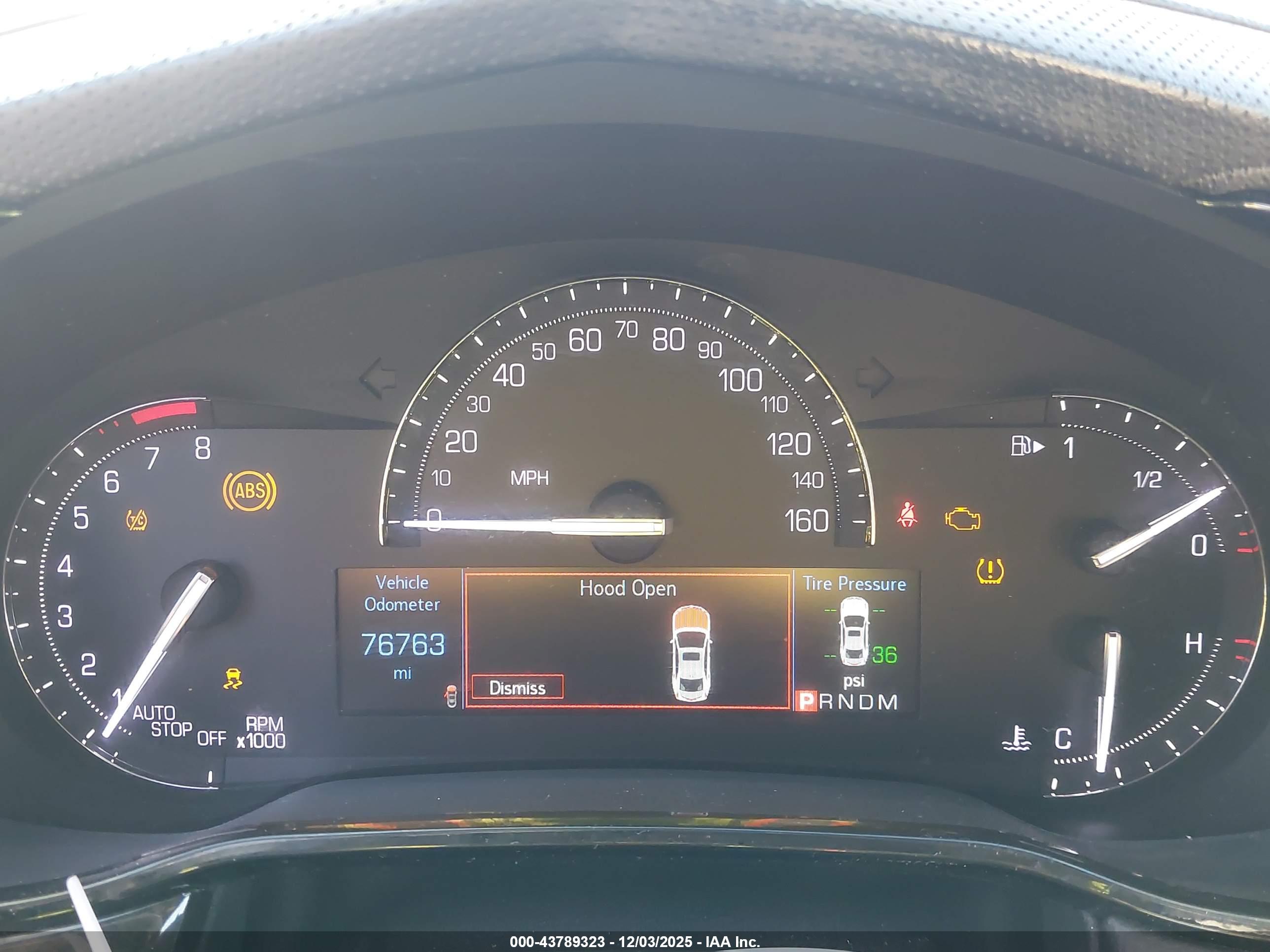 CADILLAC CTS image 7