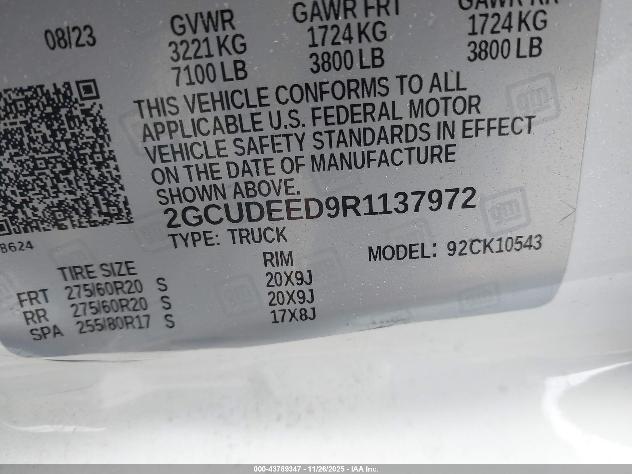 CHEVROLET SILVERADO image 9