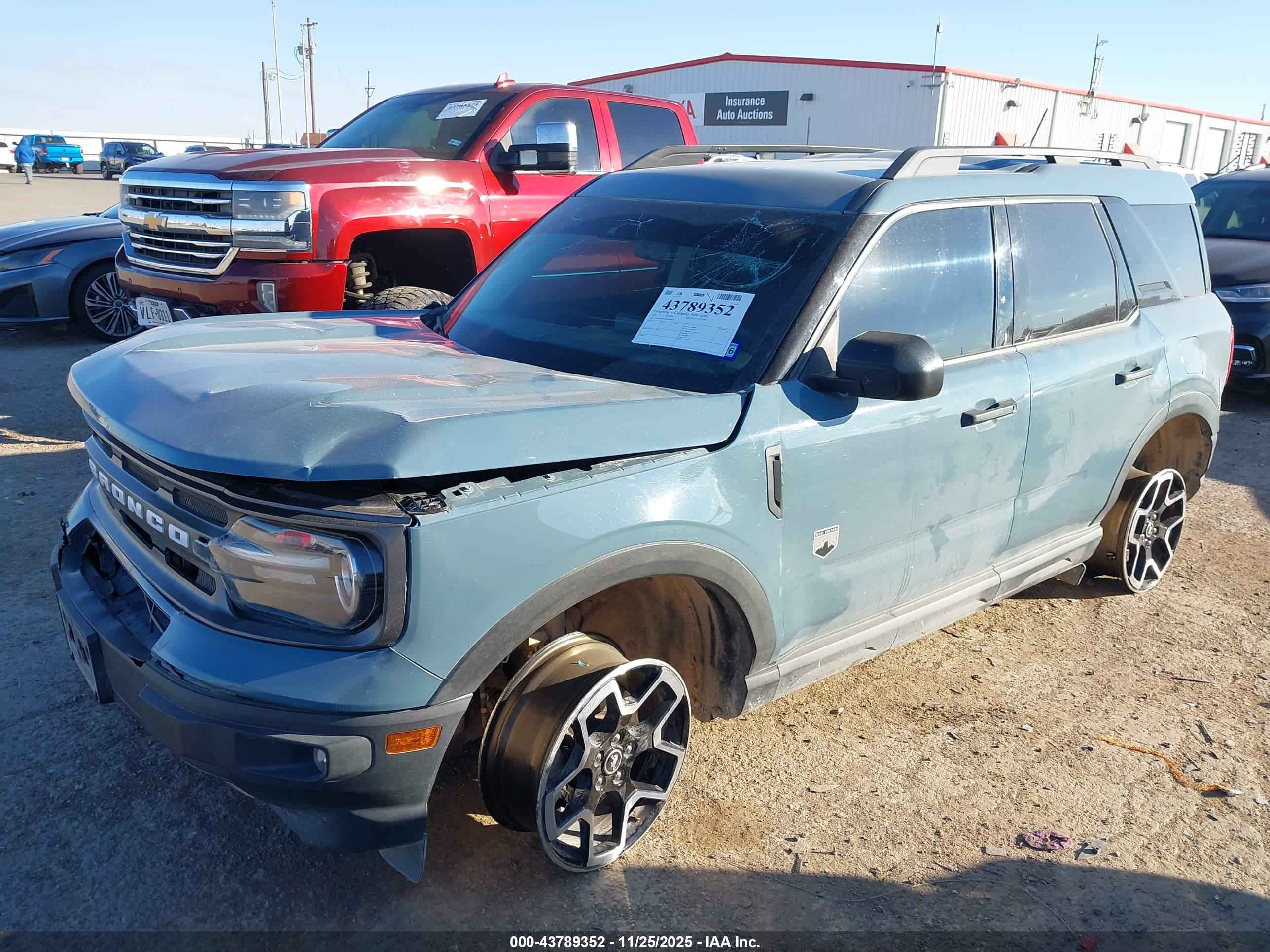 FORD BRONCO image 2