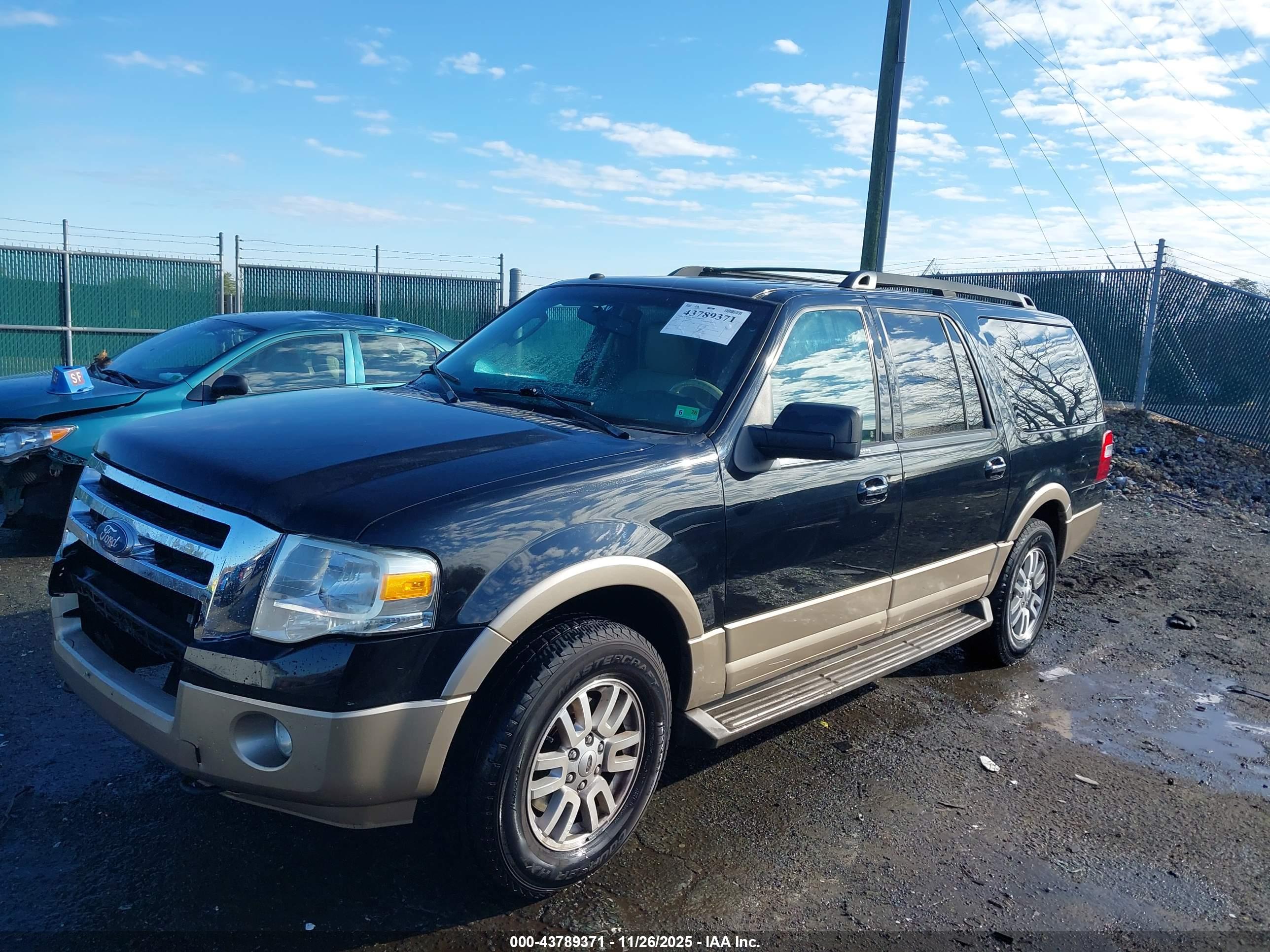 FORD EXPEDITION image 2