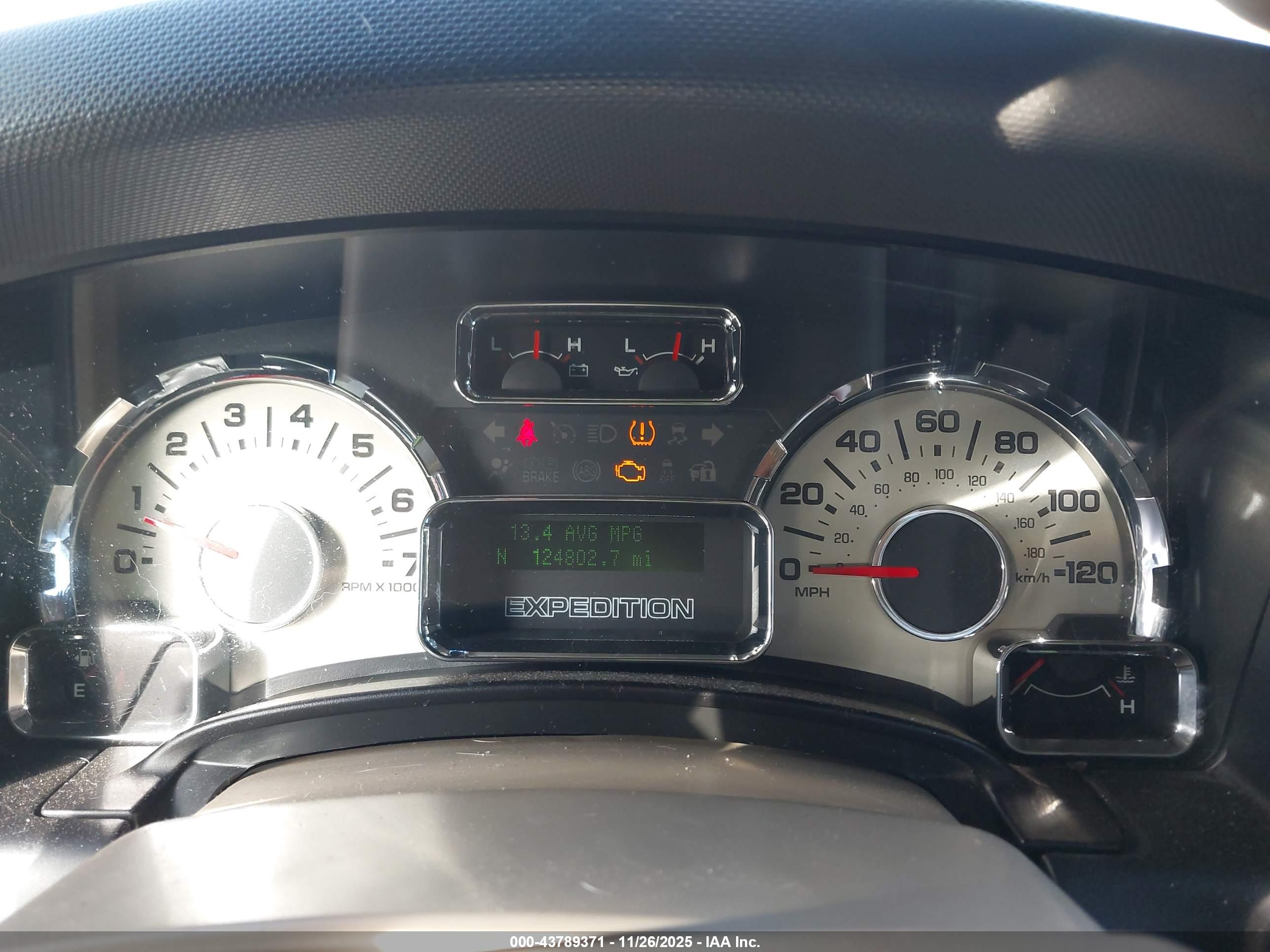 FORD EXPEDITION image 7