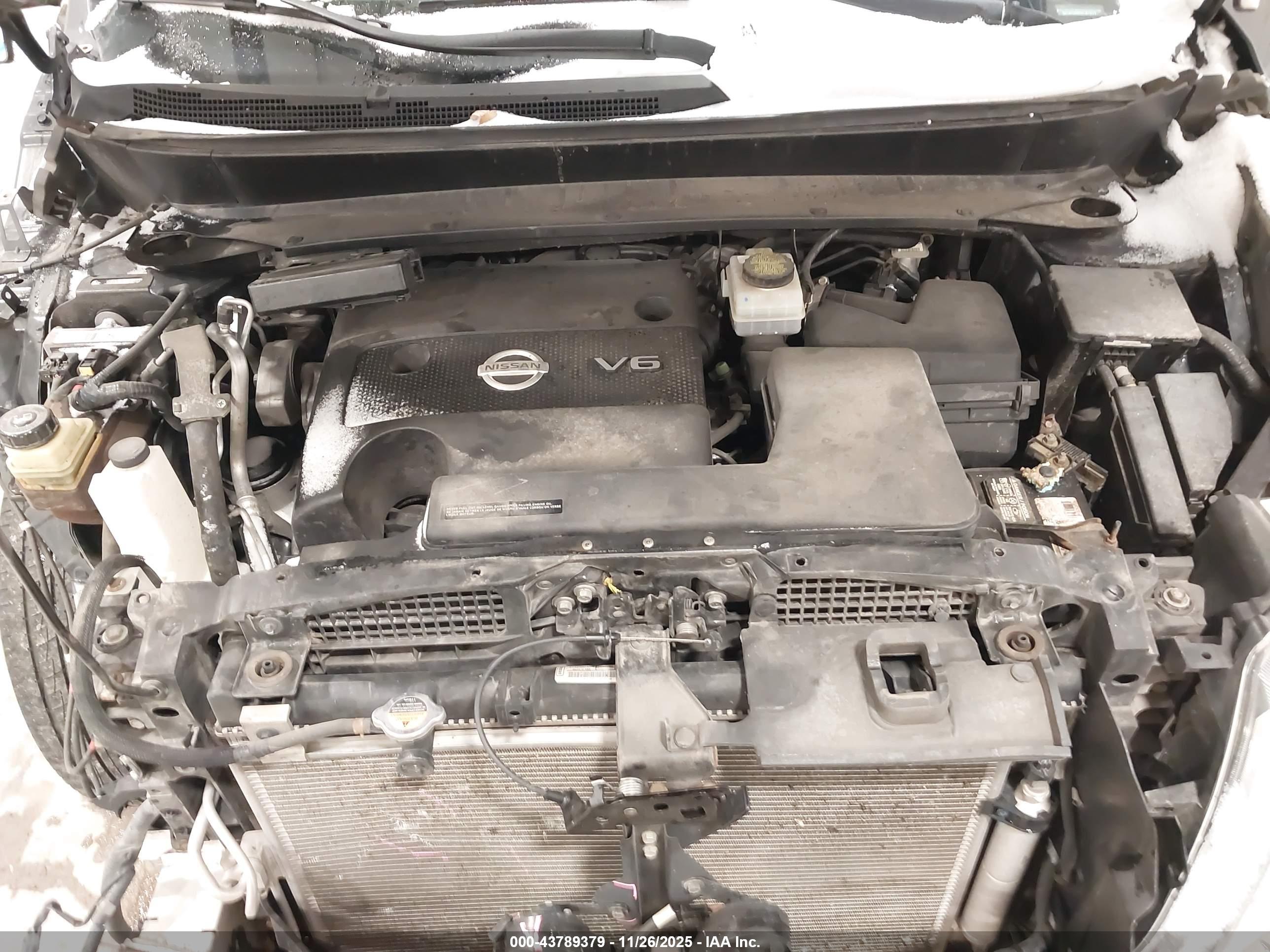 NISSAN PATHFINDER image 10