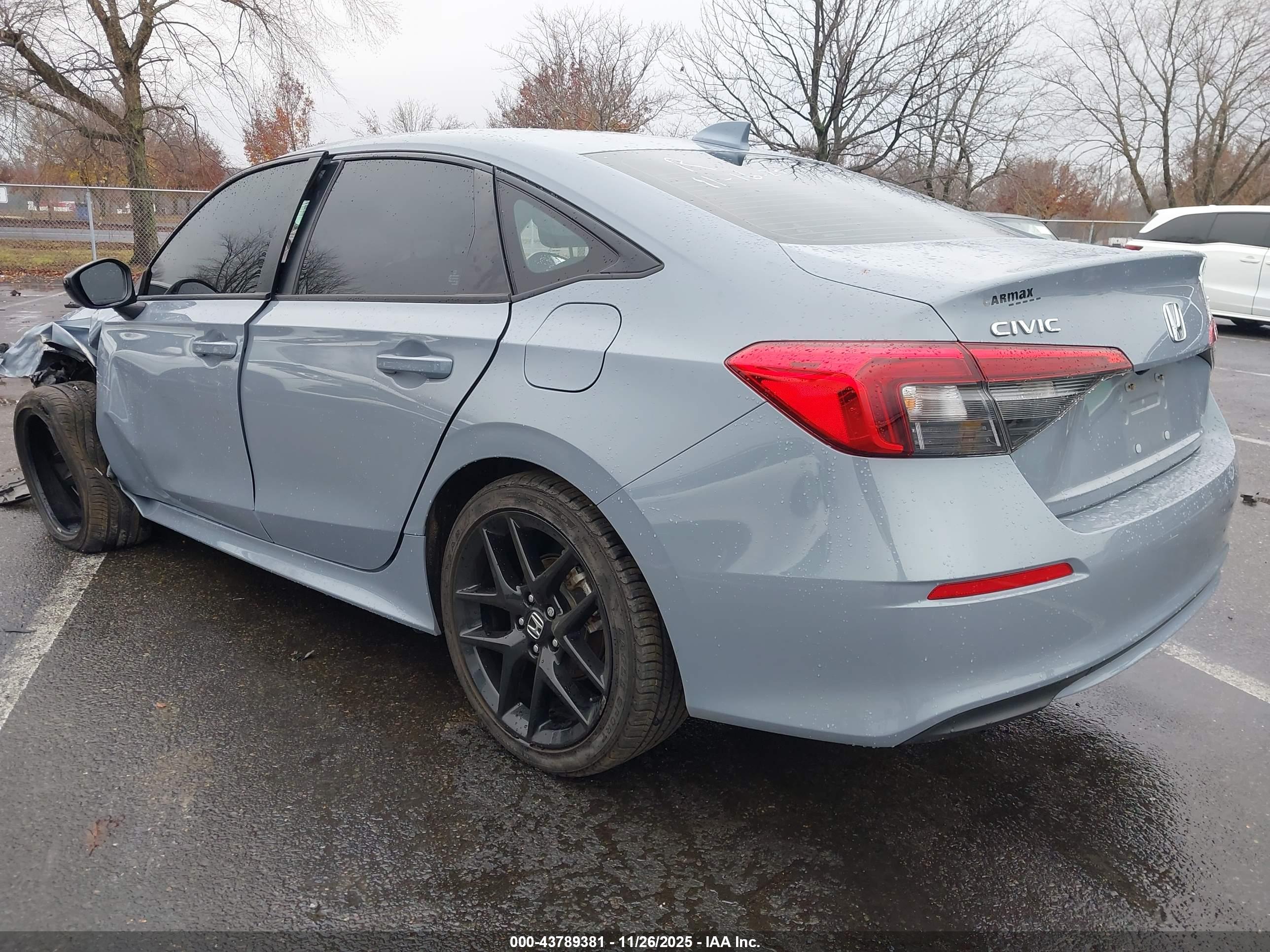 HONDA CIVIC image 3