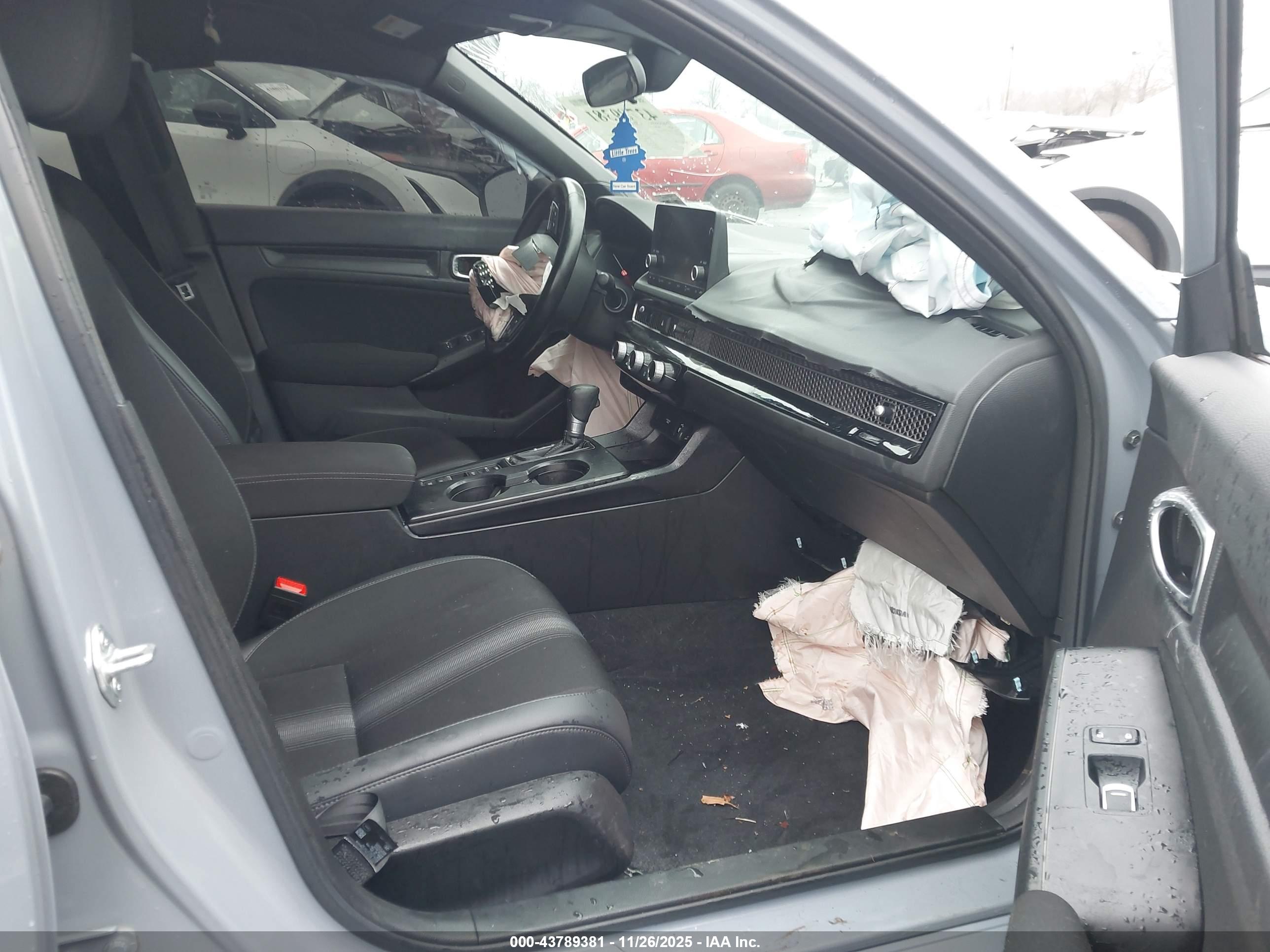 HONDA CIVIC image 5