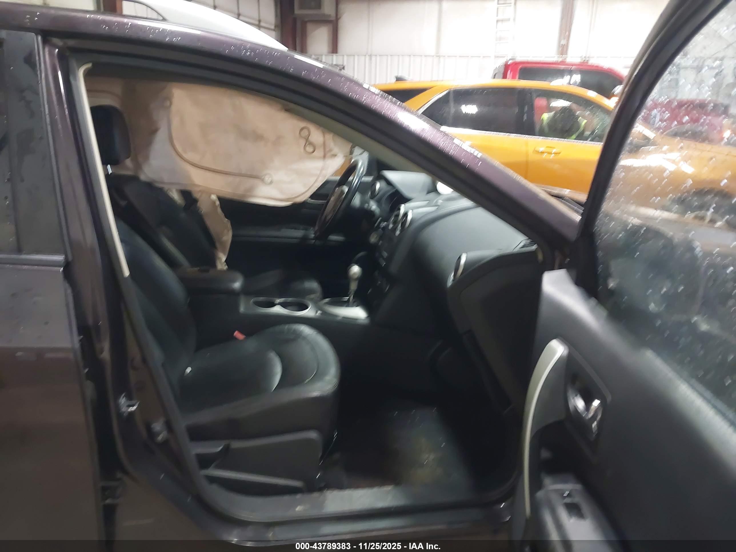 NISSAN ROGUE image 5