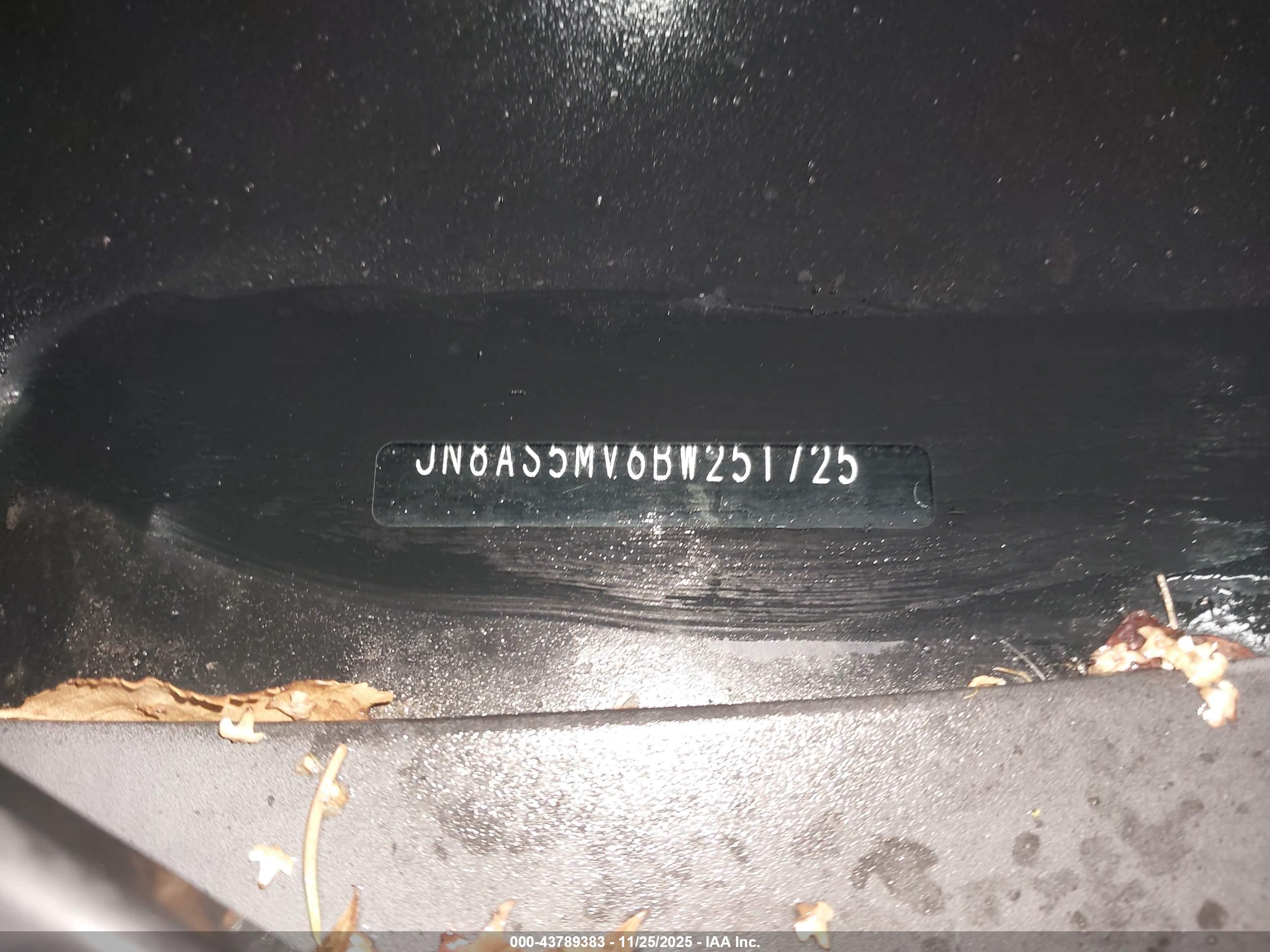 NISSAN ROGUE image 9