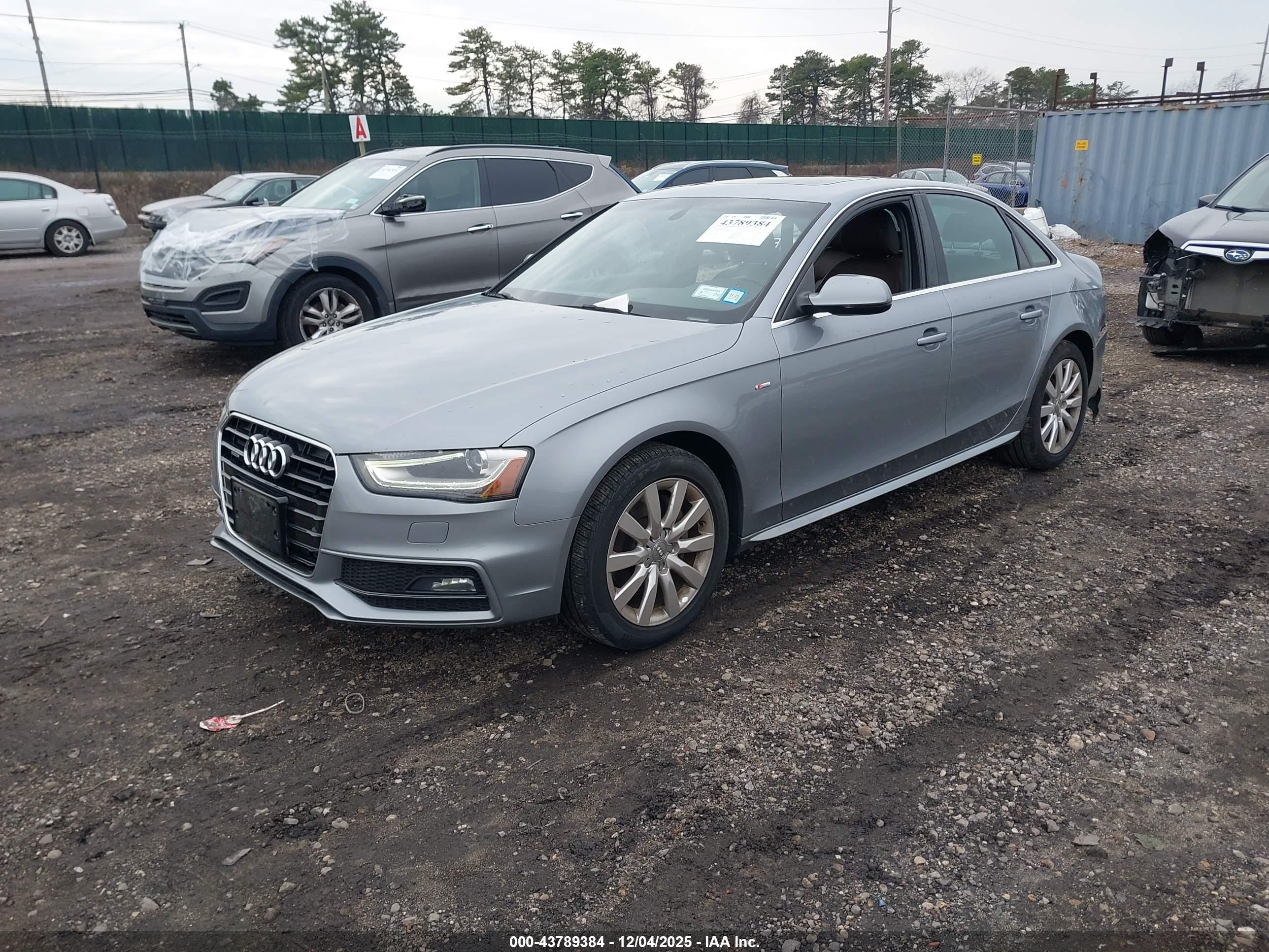AUDI A4 image 2