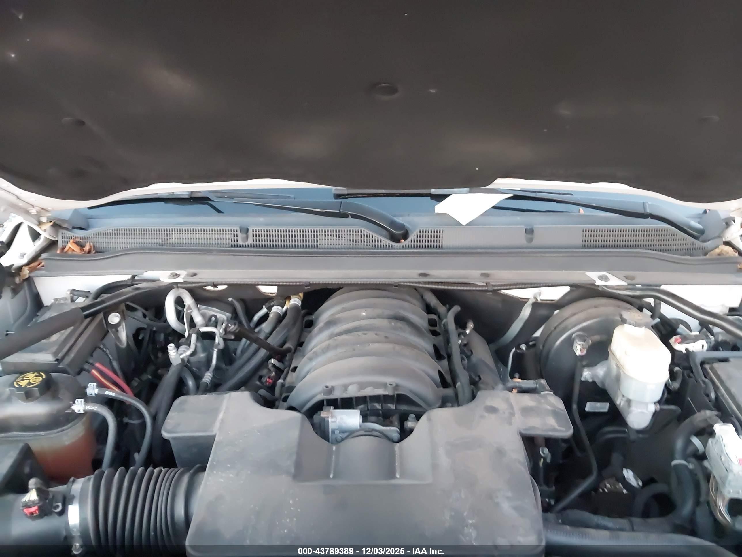 GMC YUKON image 10