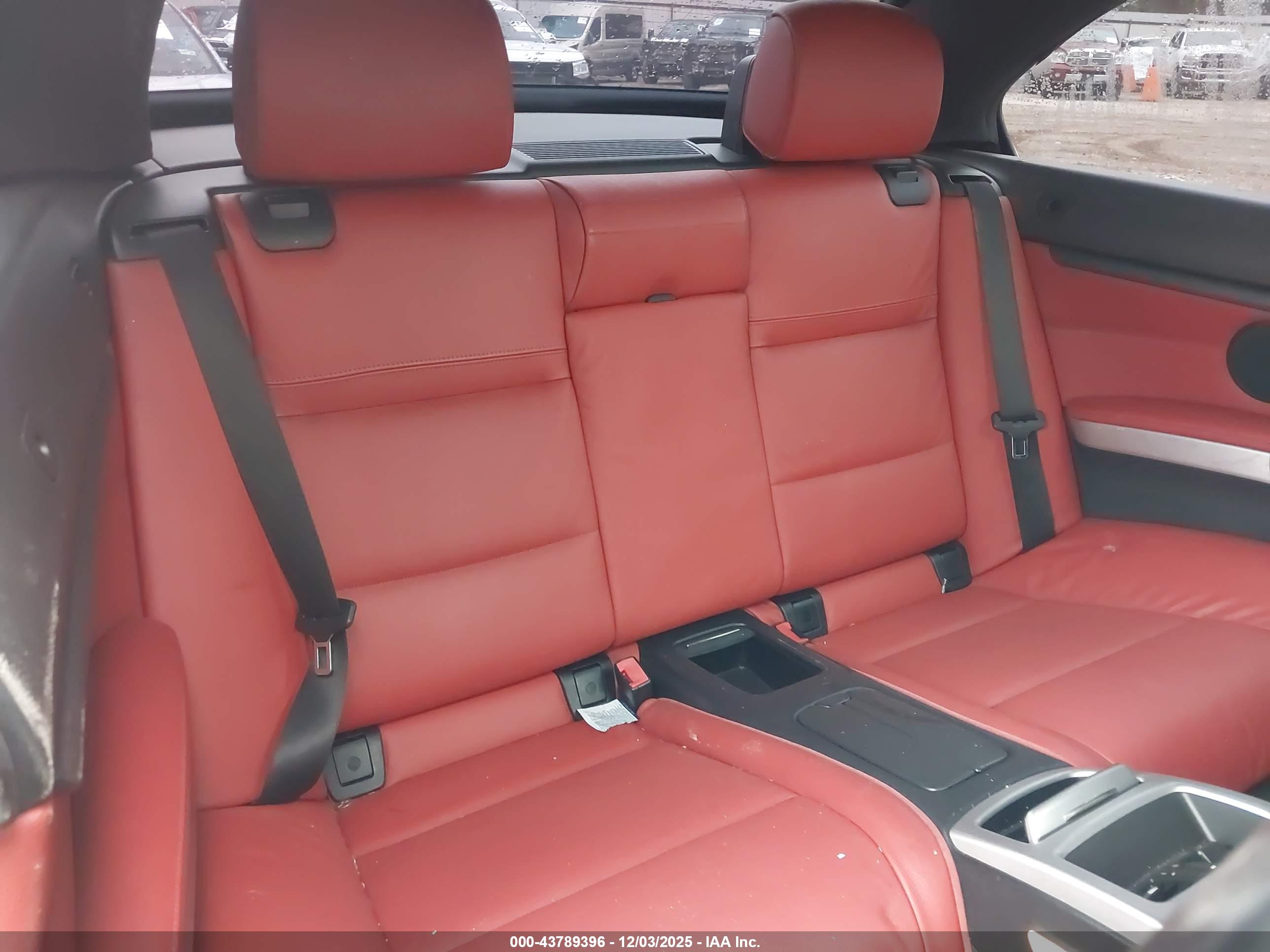 BMW 328I image 8