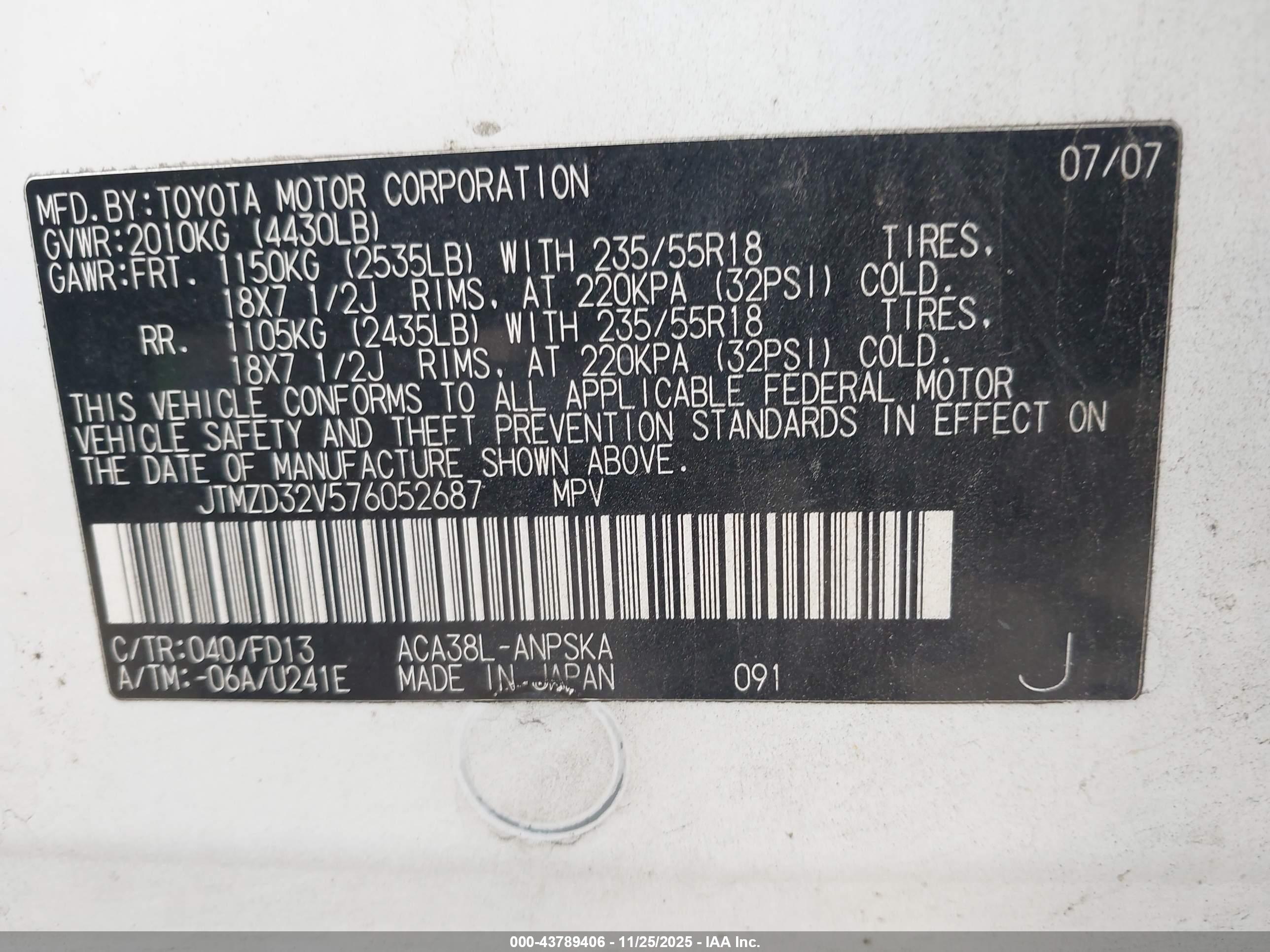 TOYOTA RAV4 image 9
