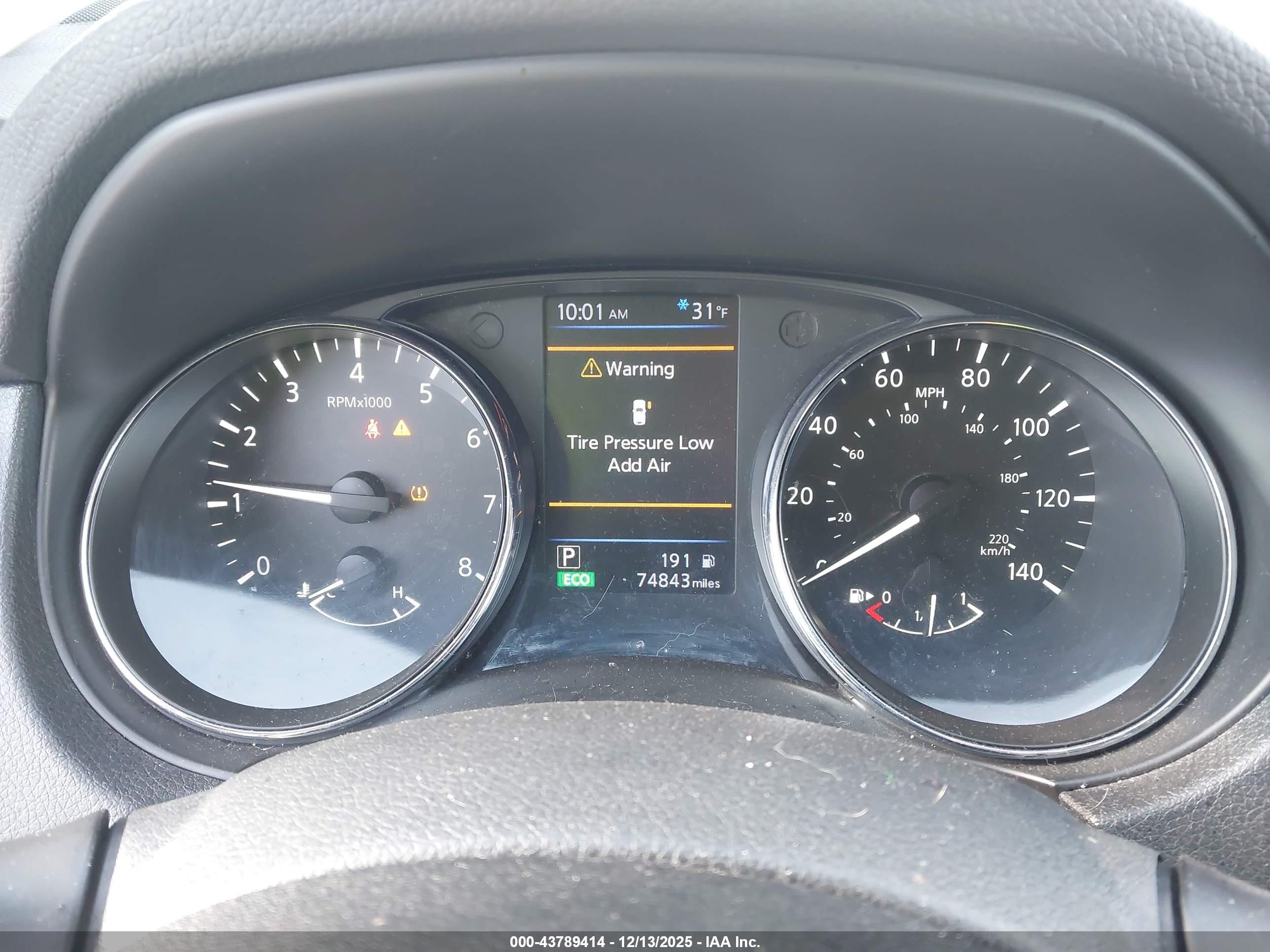 NISSAN ROGUE image 7