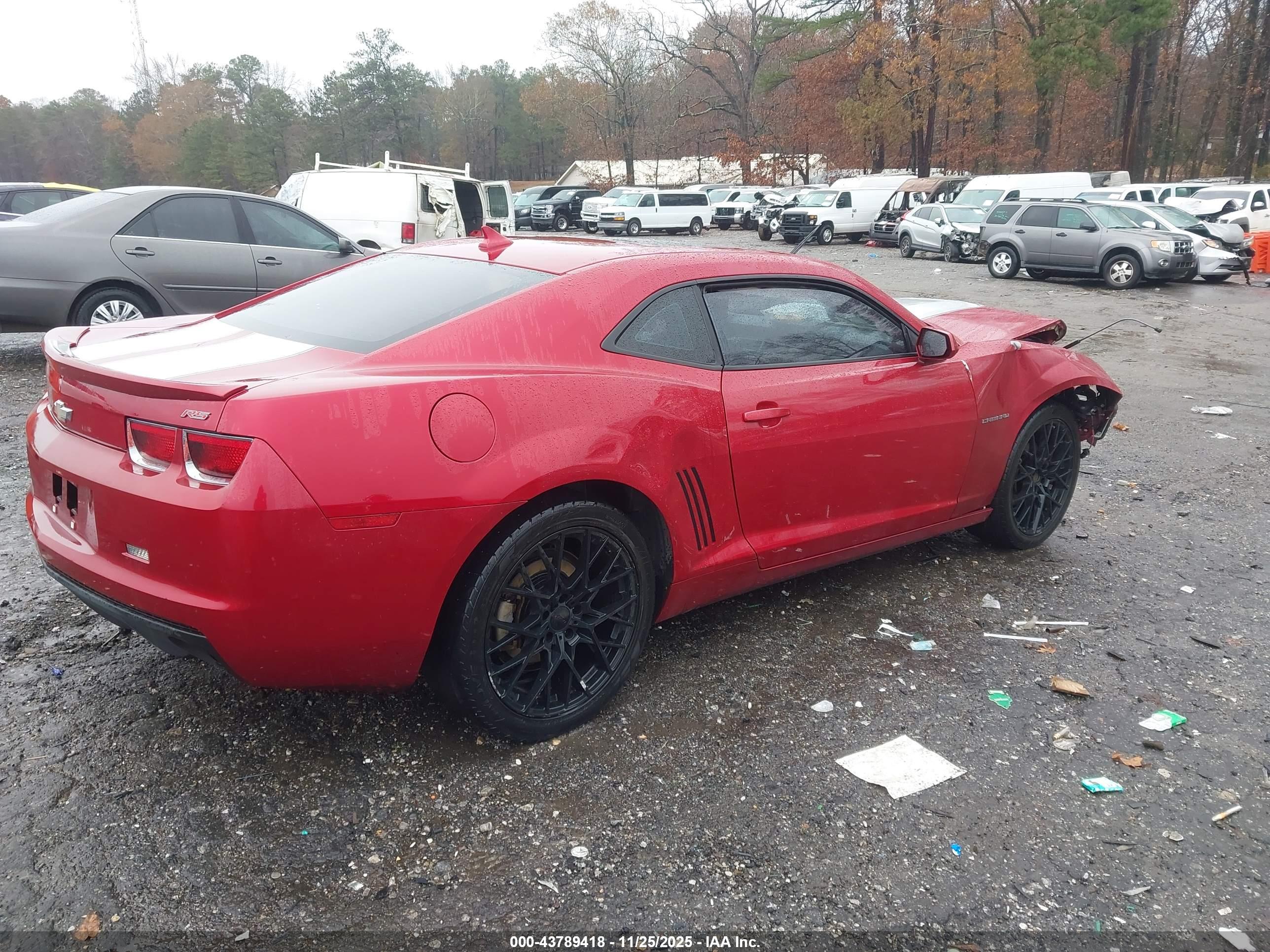 CHEVROLET CAMARO image 4