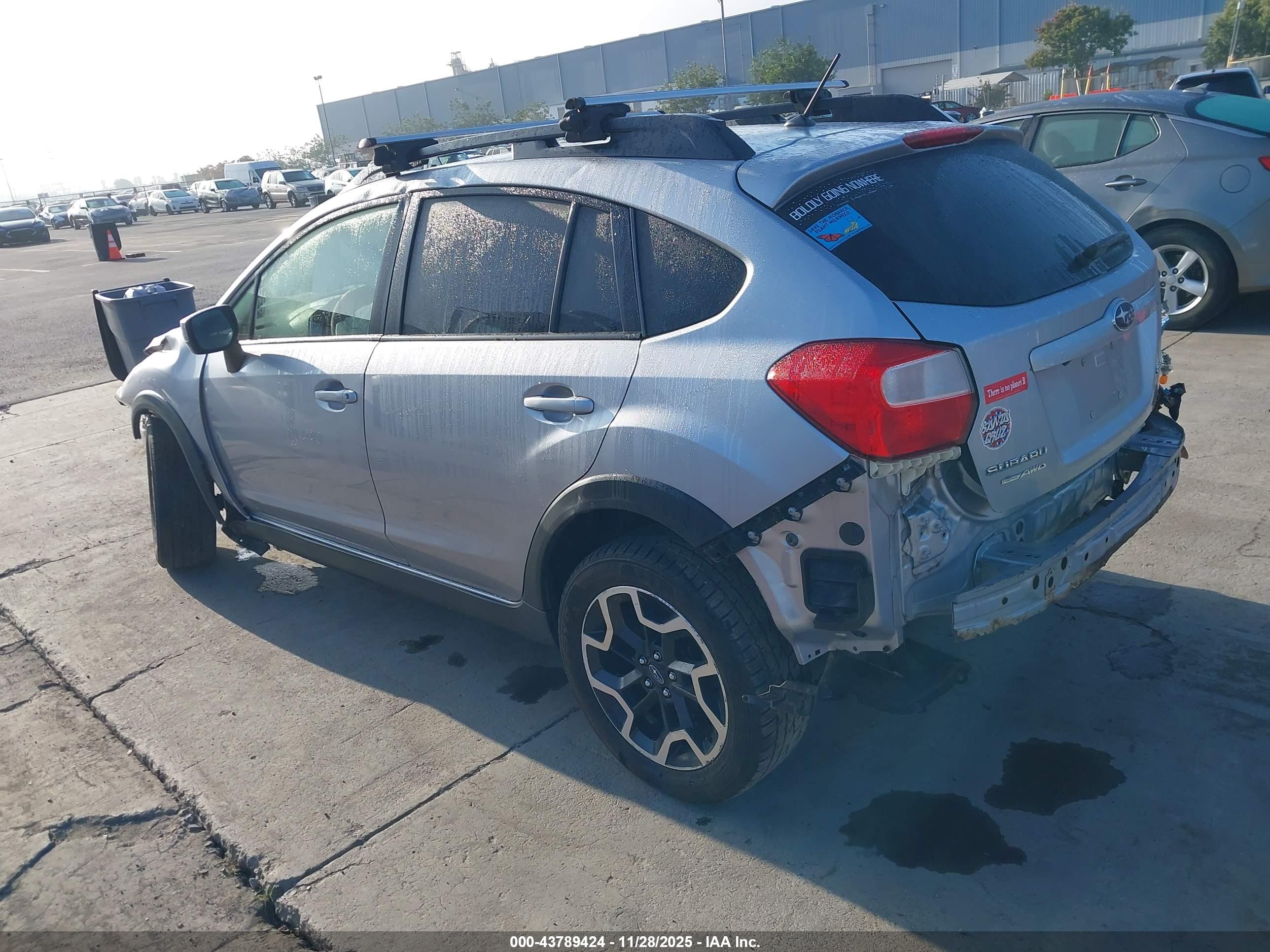 SUBARU CROSSTREK image 3