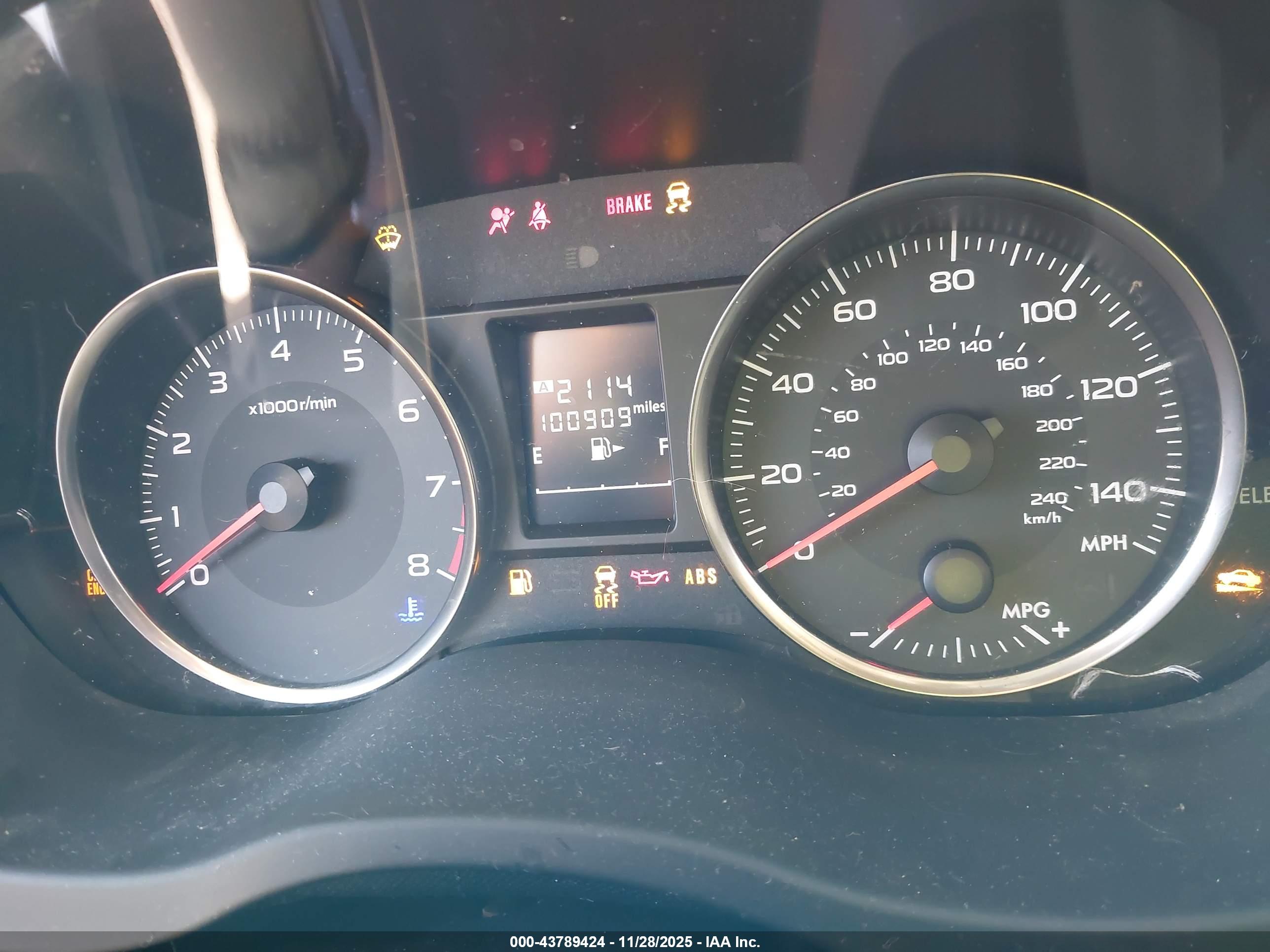 SUBARU CROSSTREK image 7