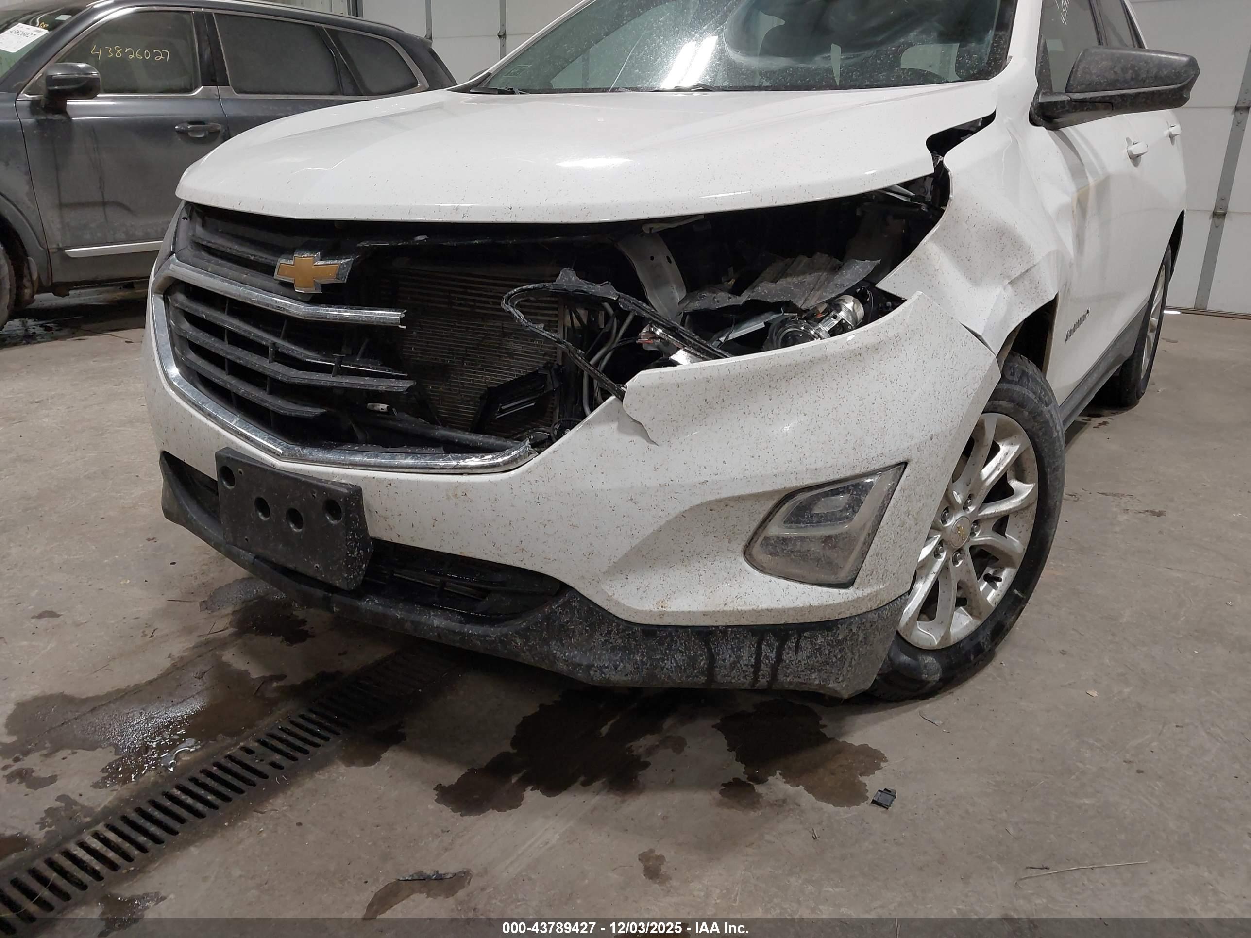 CHEVROLET EQUINOX image 6