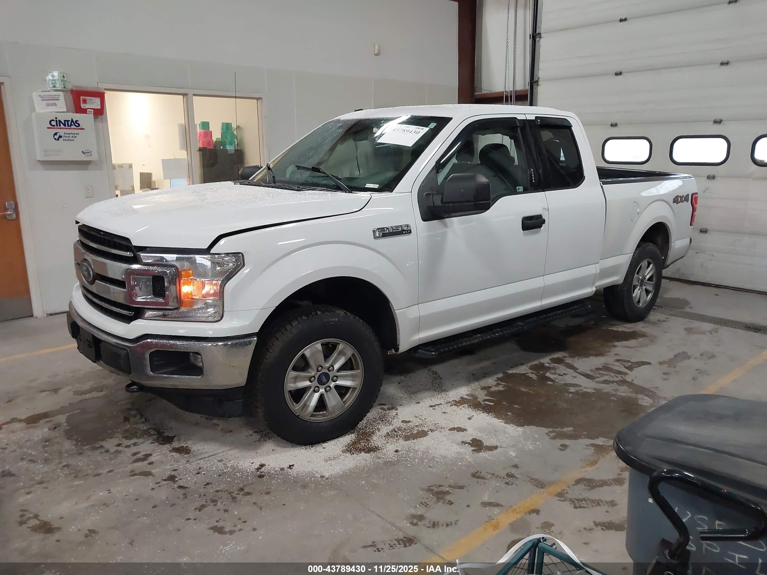 FORD F-150 image 2