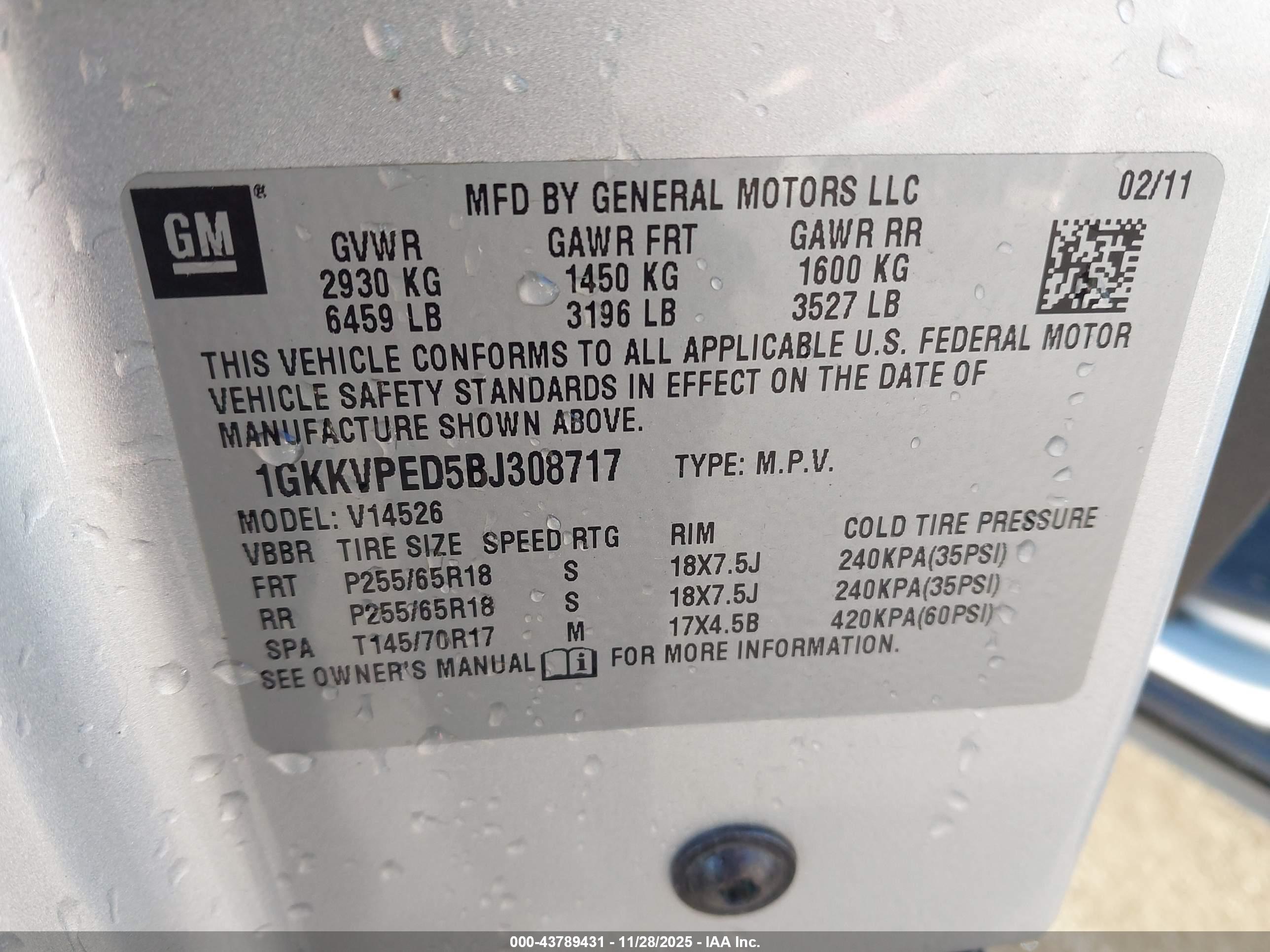 GMC ACADIA image 9
