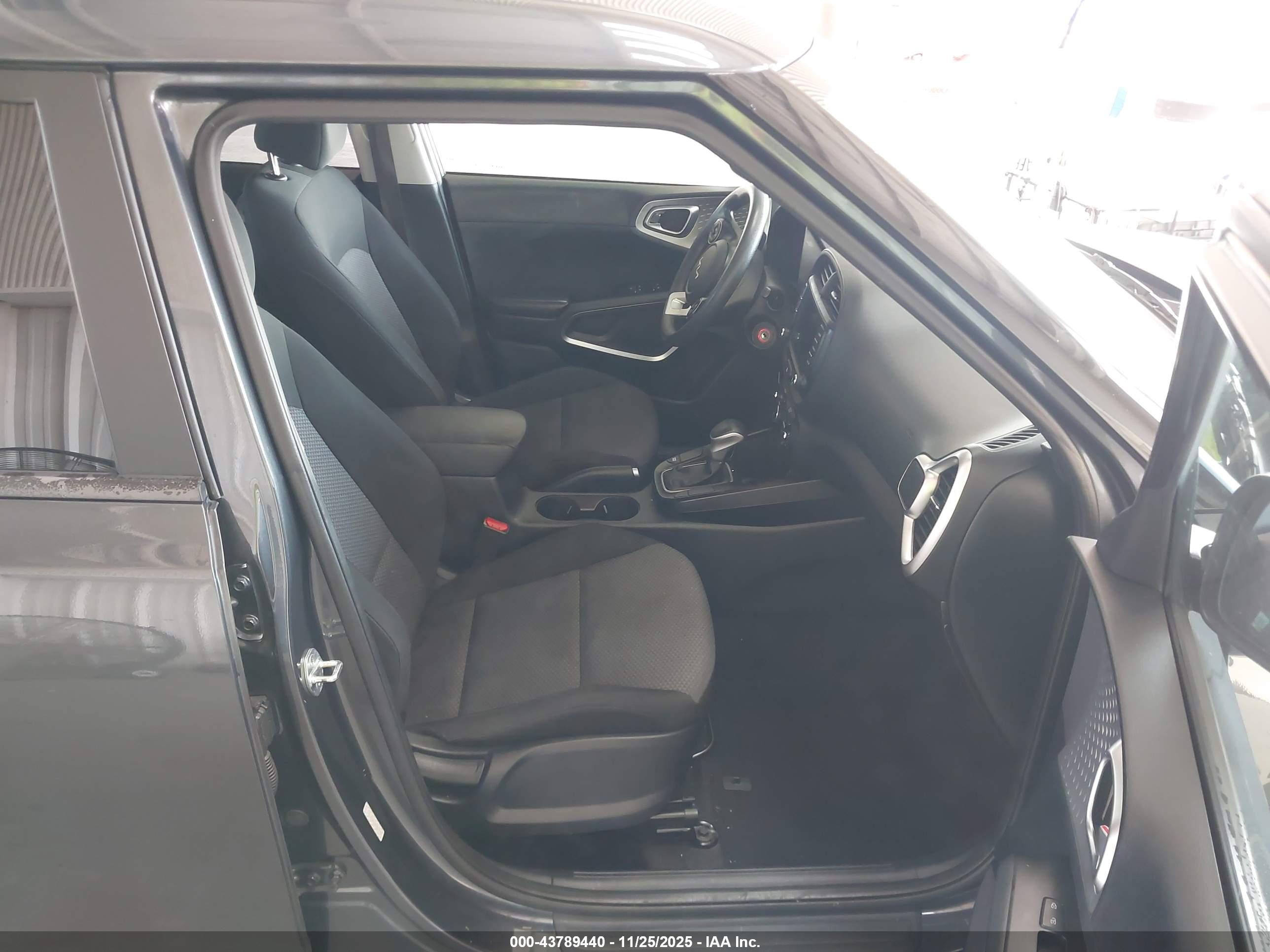 KIA SOUL image 5