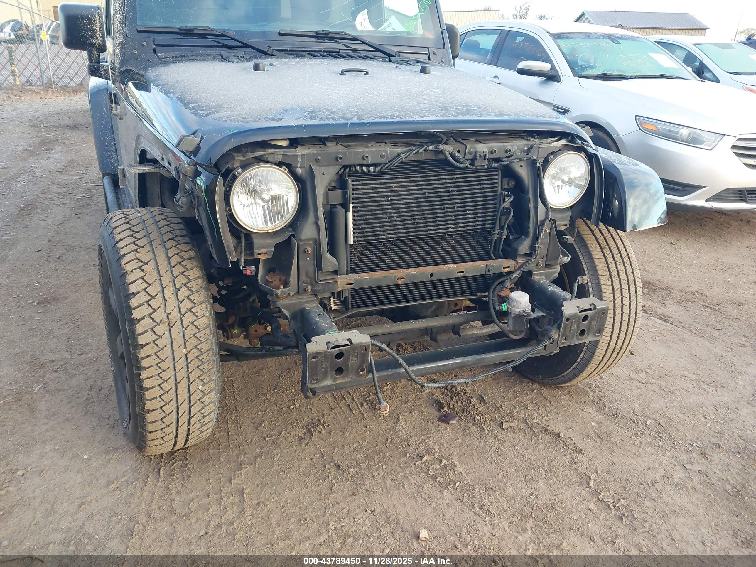 JEEP WRANGLER image 6