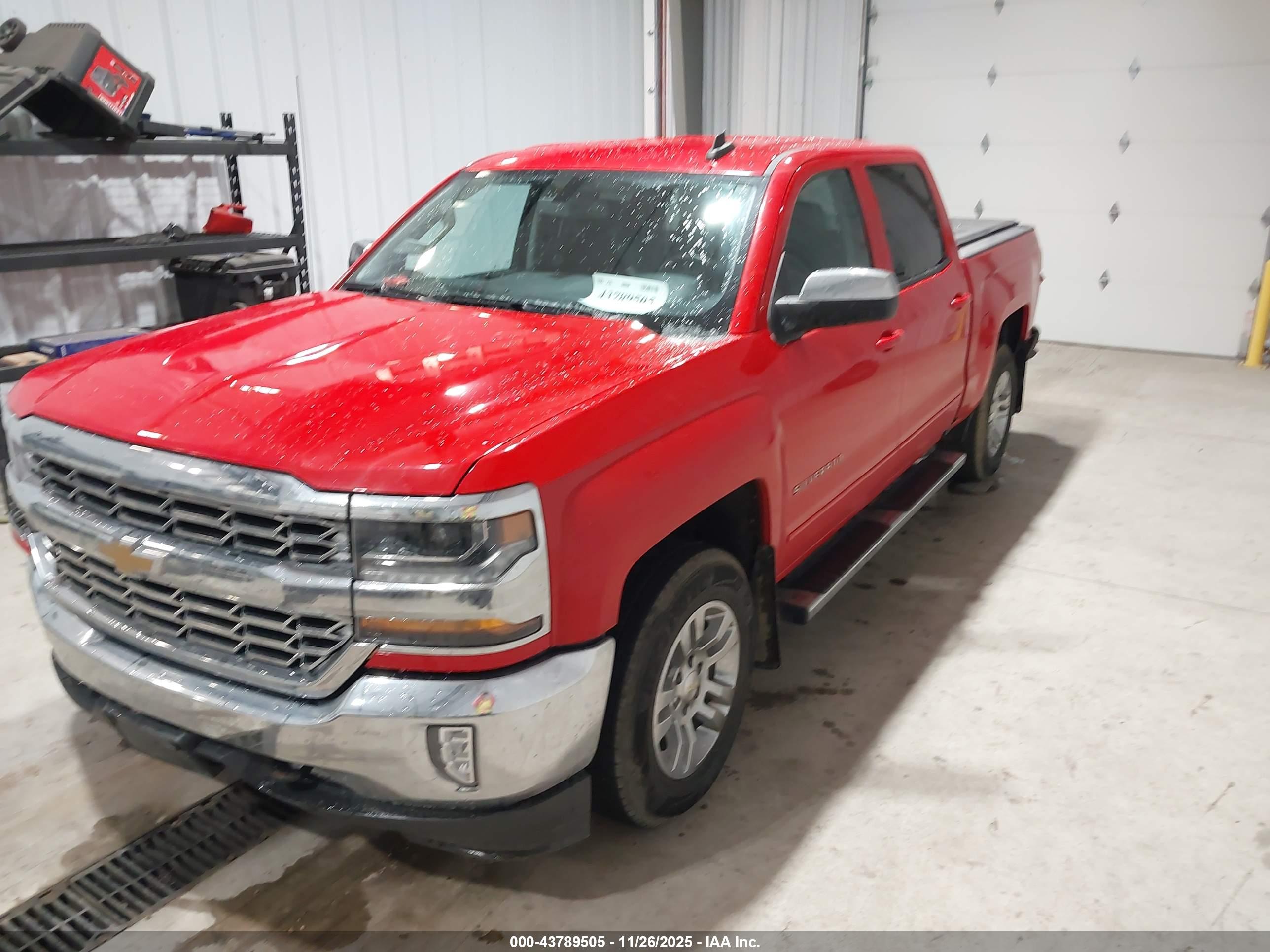 CHEVROLET SILVERADO image 2