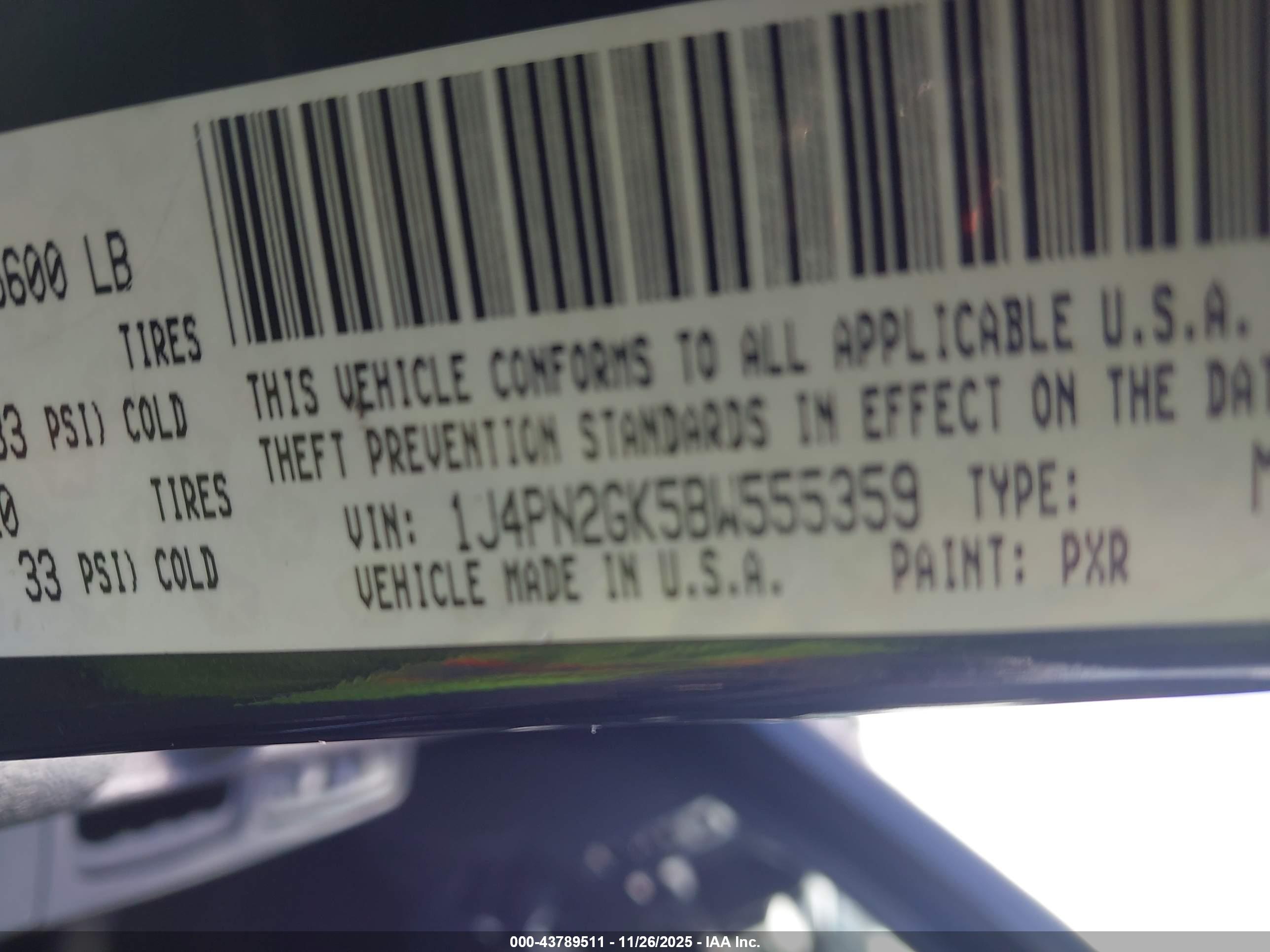JEEP LIBERTY image 9