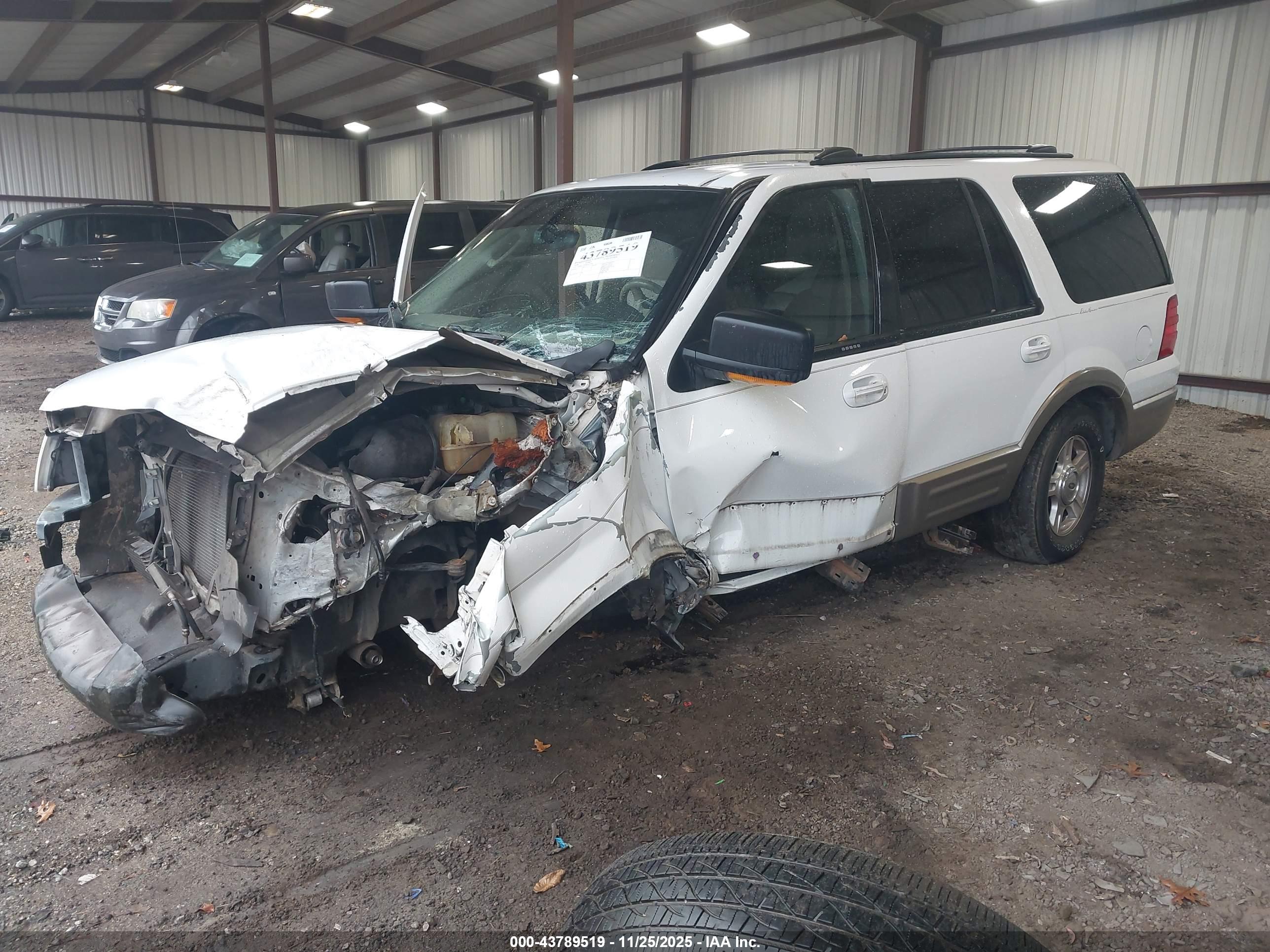 FORD EXPEDITION image 2