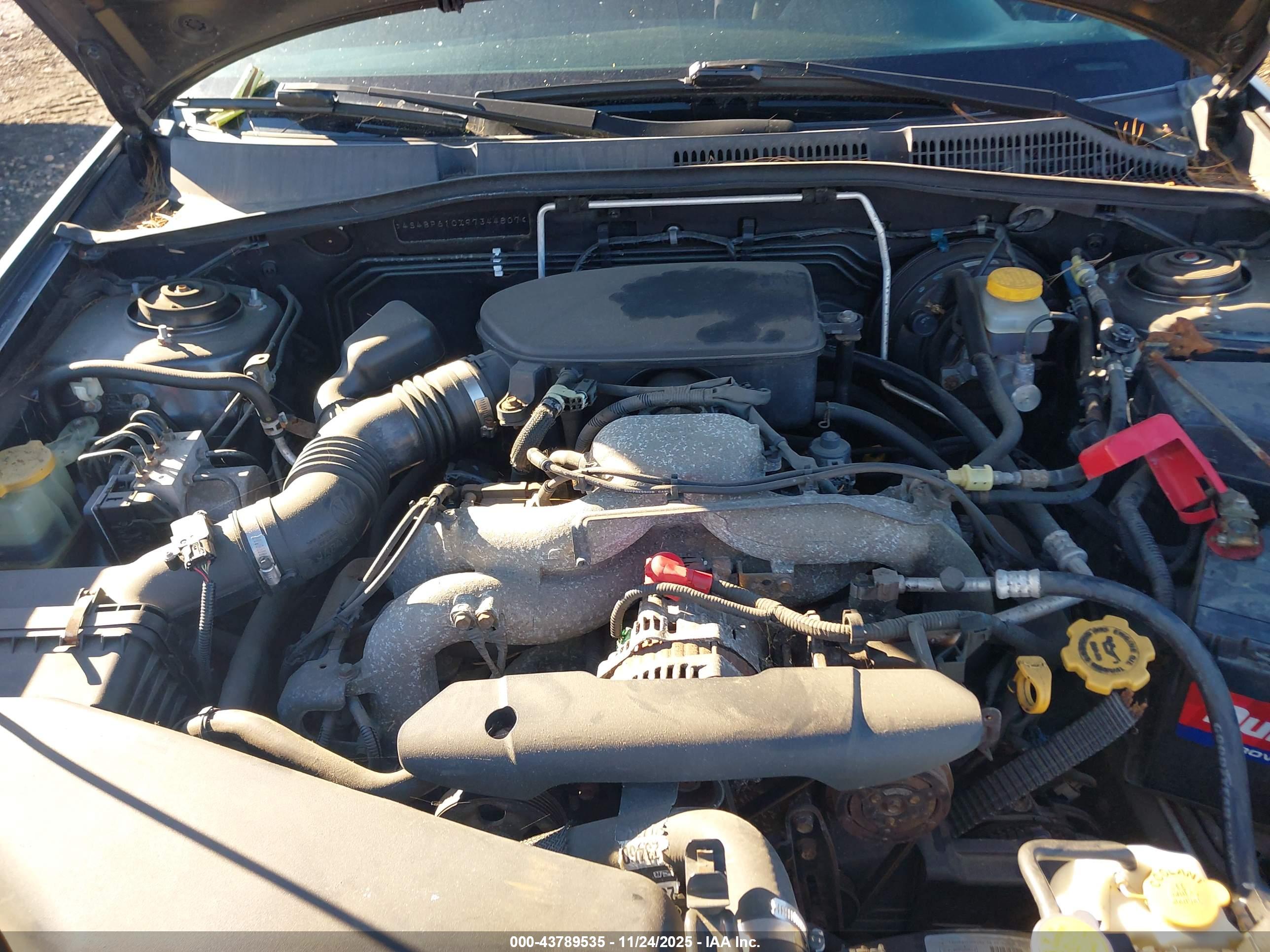 SUBARU OUTBACK image 10