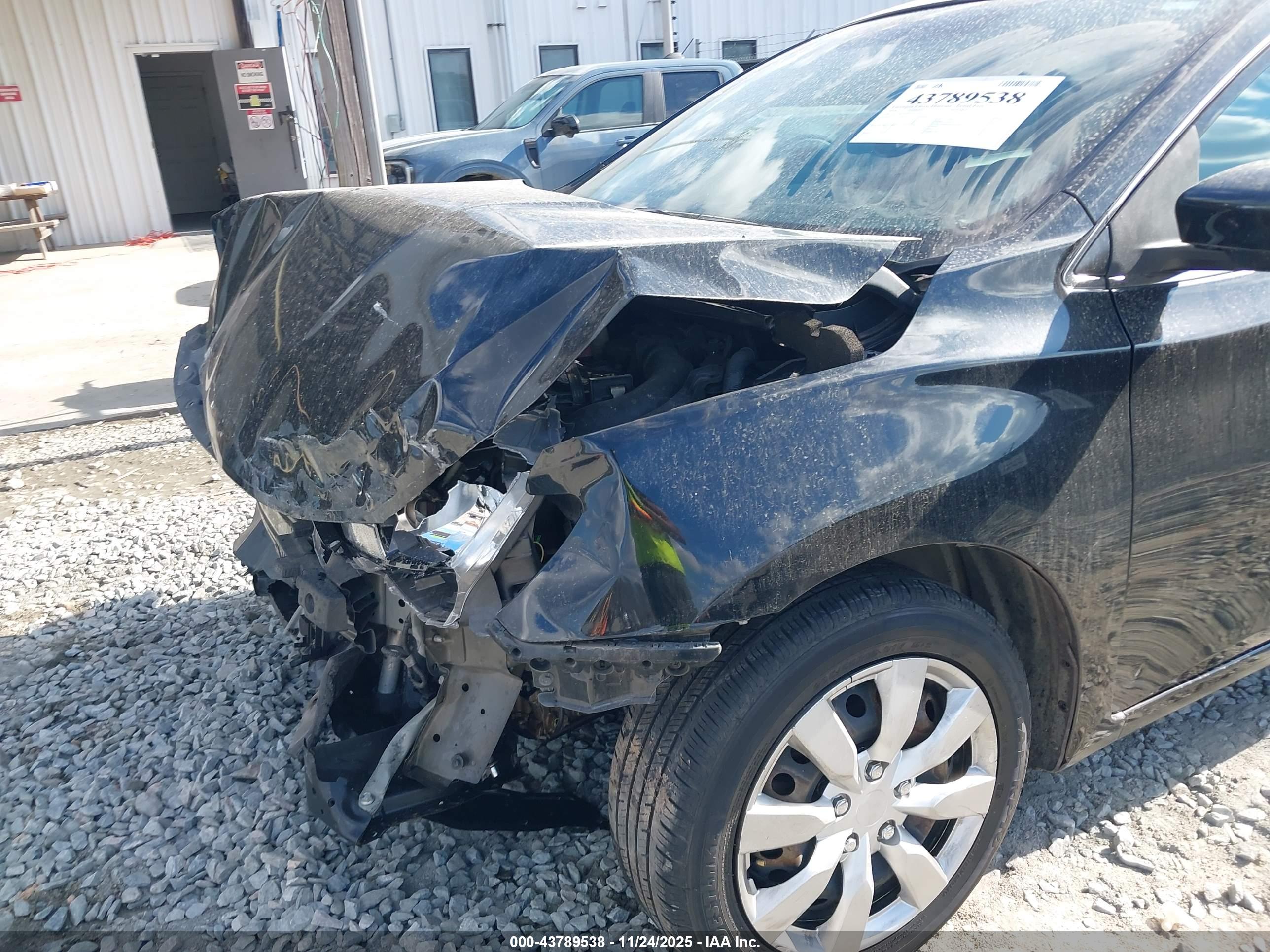 NISSAN SENTRA image 6