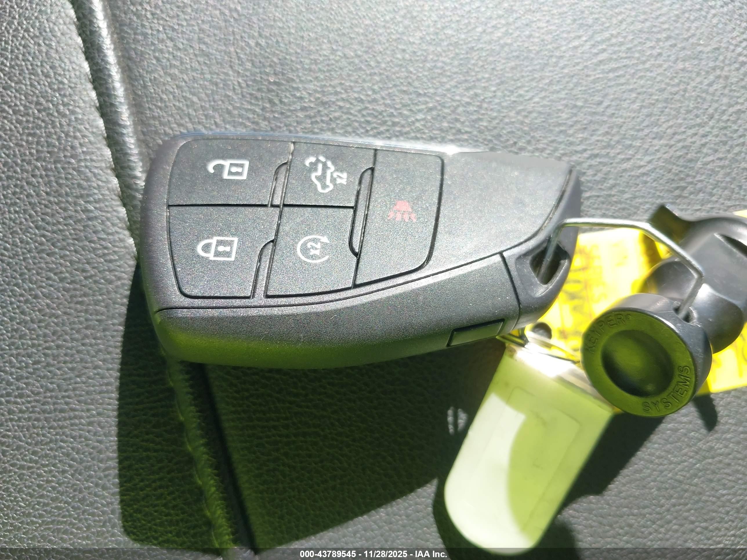 GMC SIERRA image 11