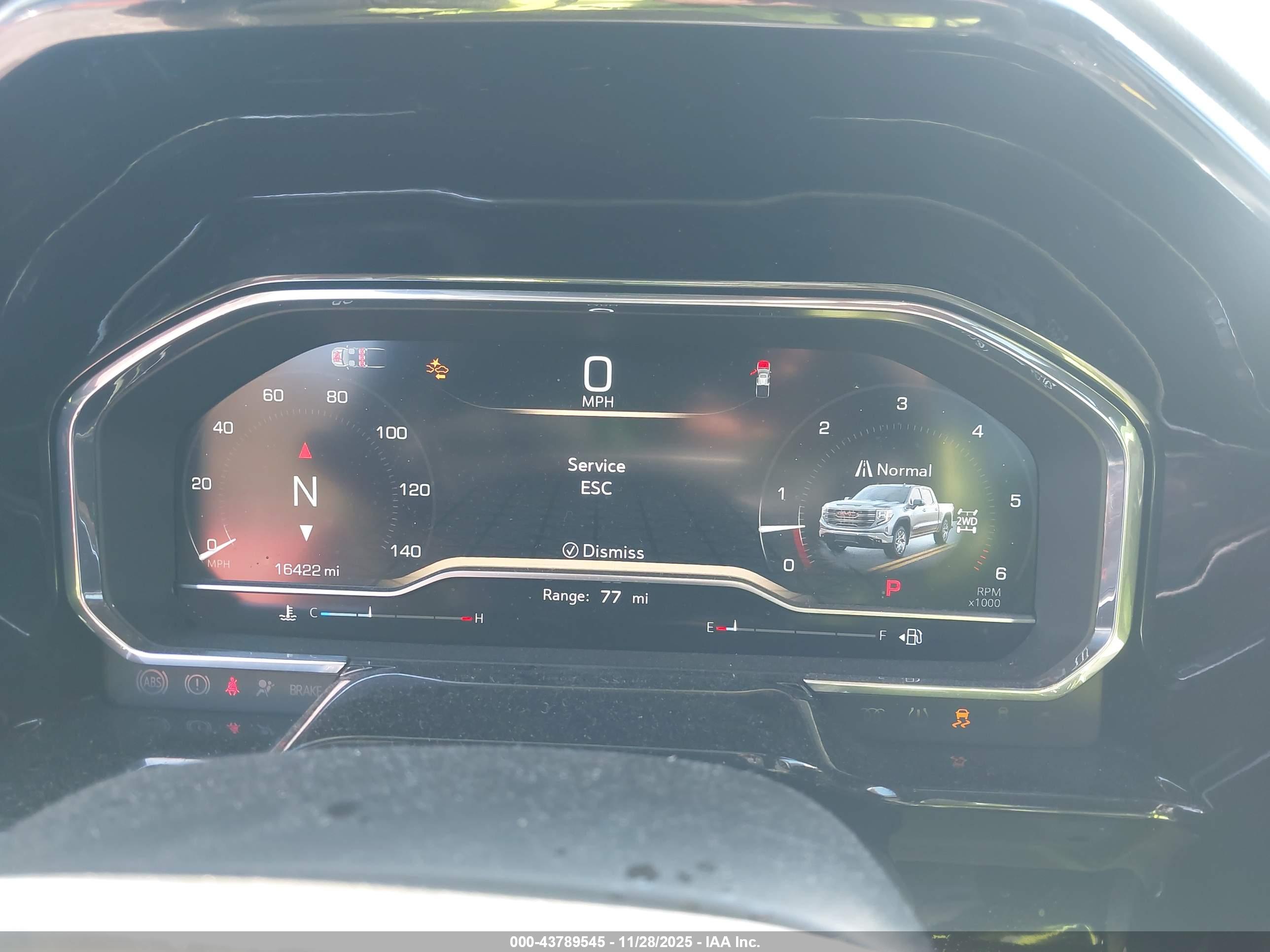 GMC SIERRA image 7