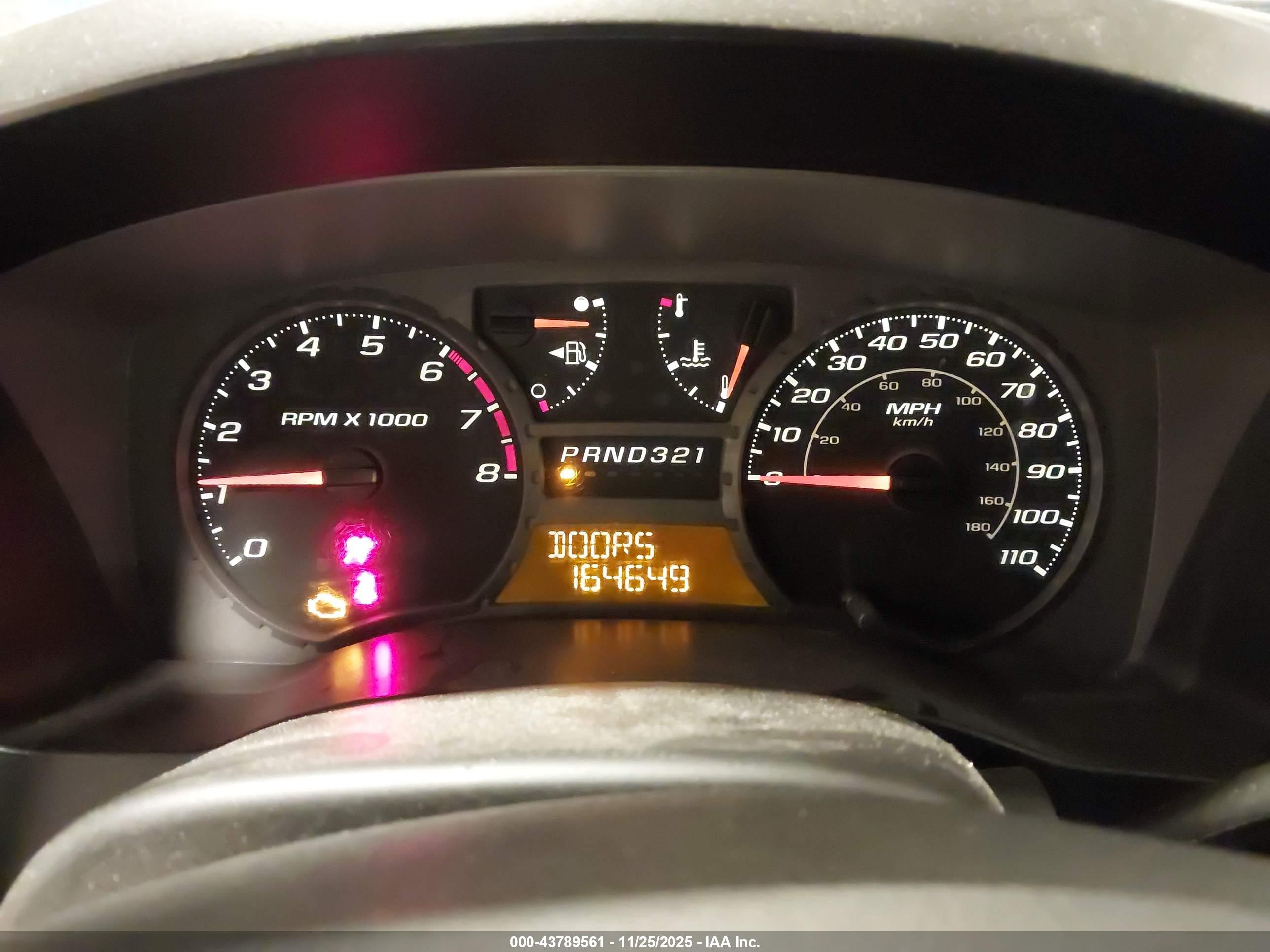 CHEVROLET COLORADO image 7