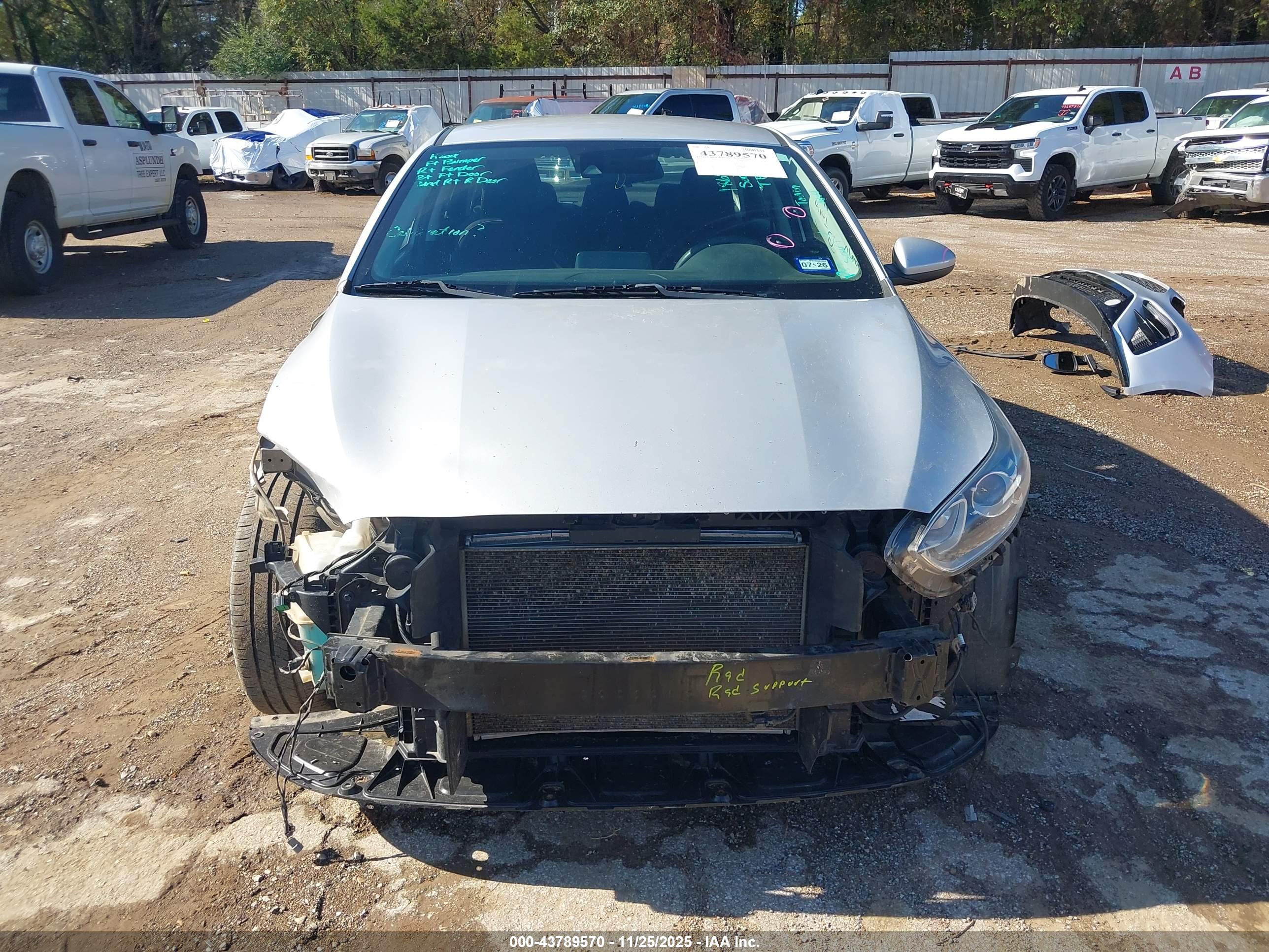KIA FORTE image 6