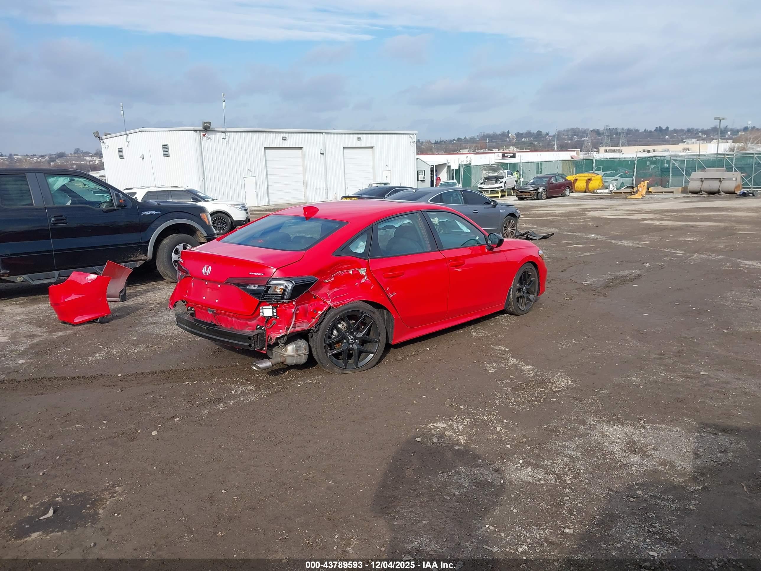 HONDA CIVIC image 4