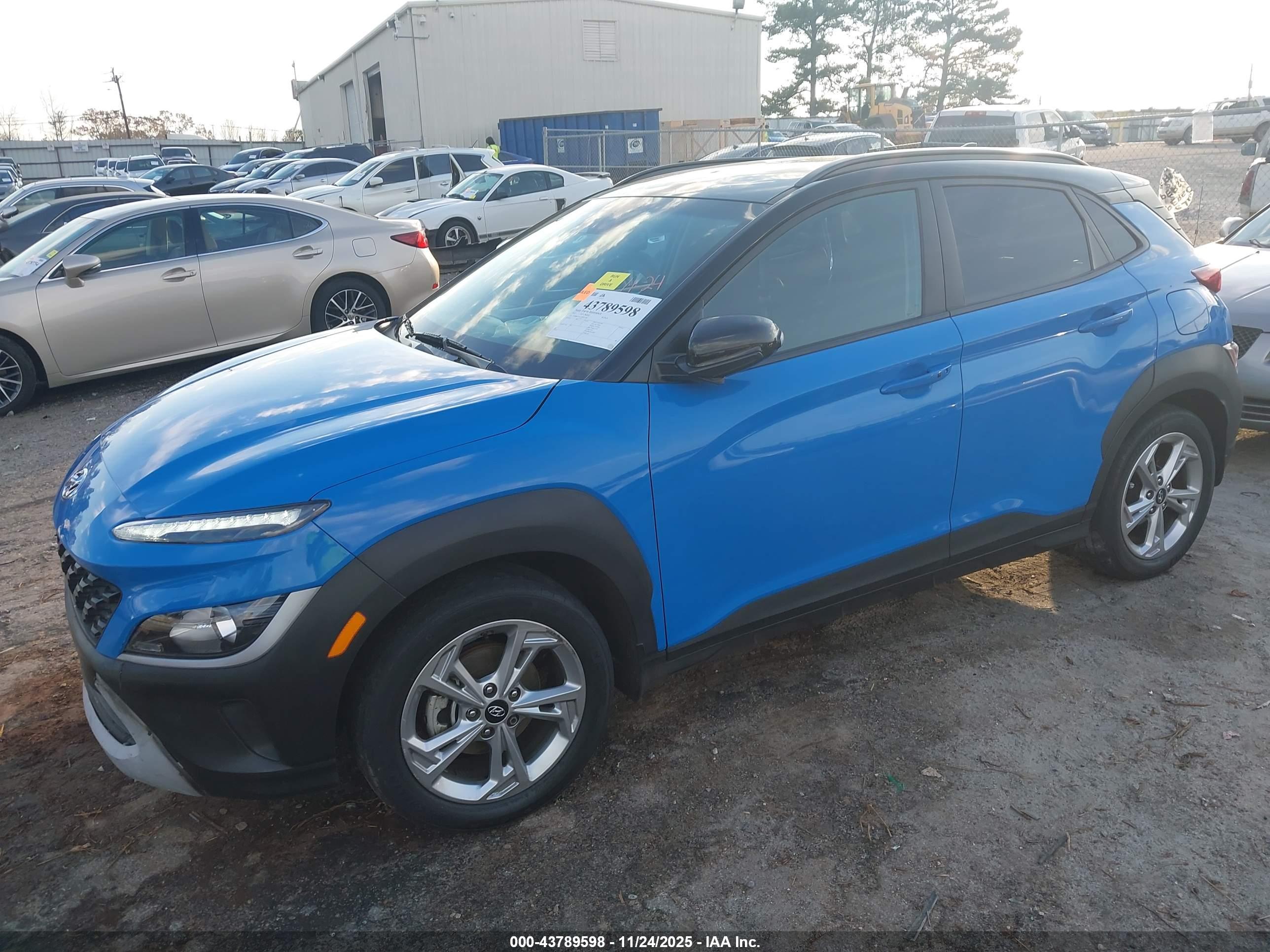HYUNDAI KONA image 2