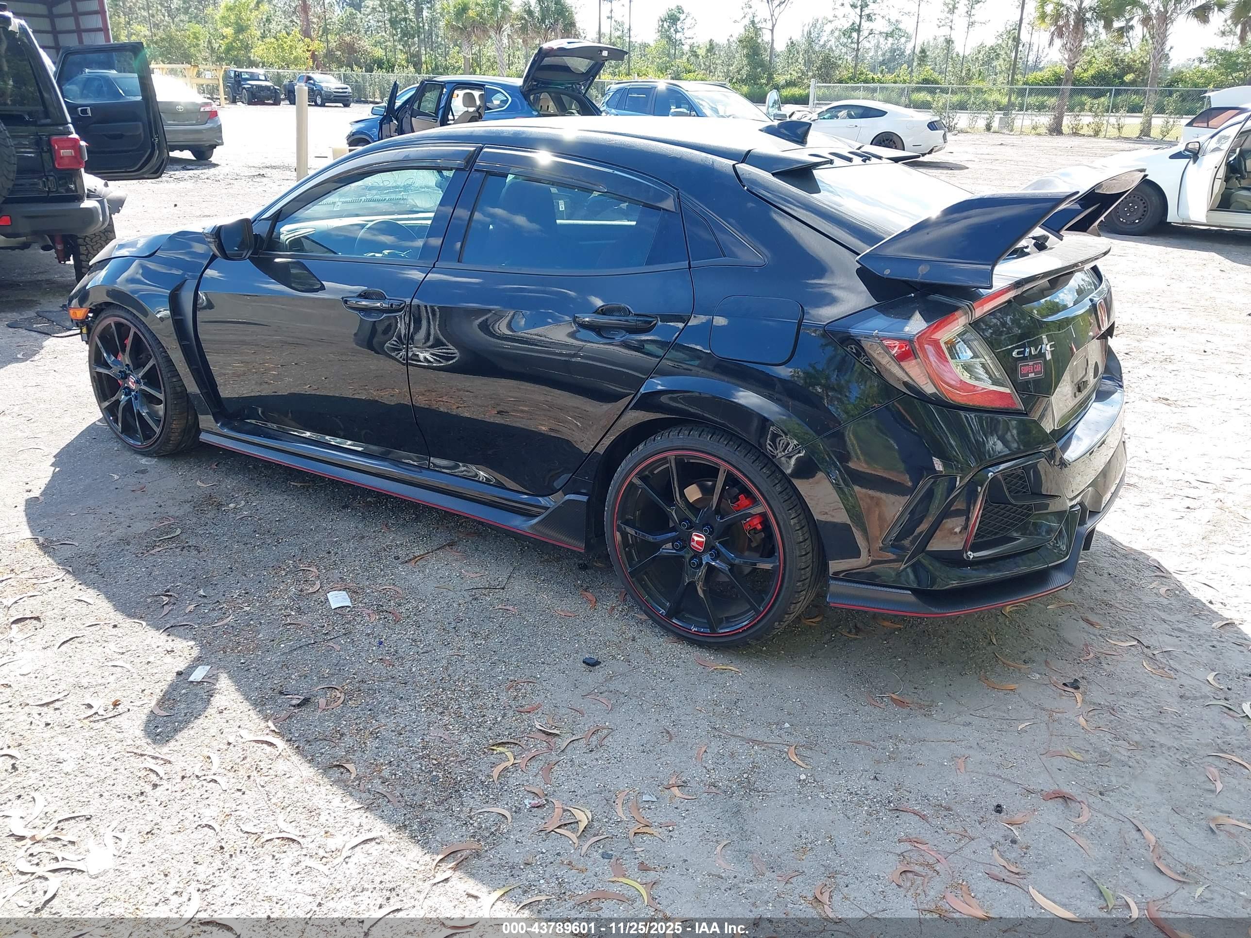 HONDA CIVIC image 3