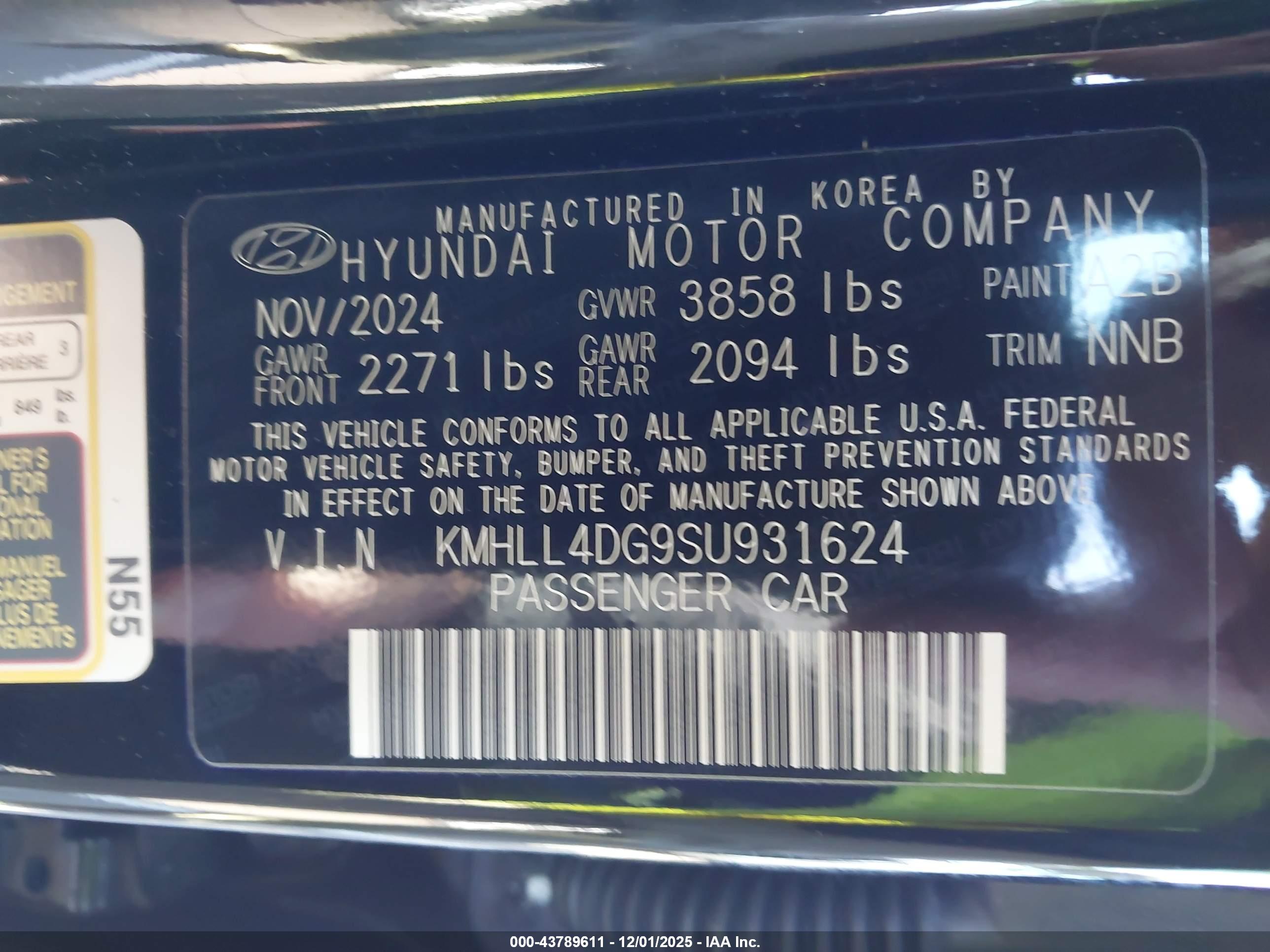 HYUNDAI ELANTRA image 9