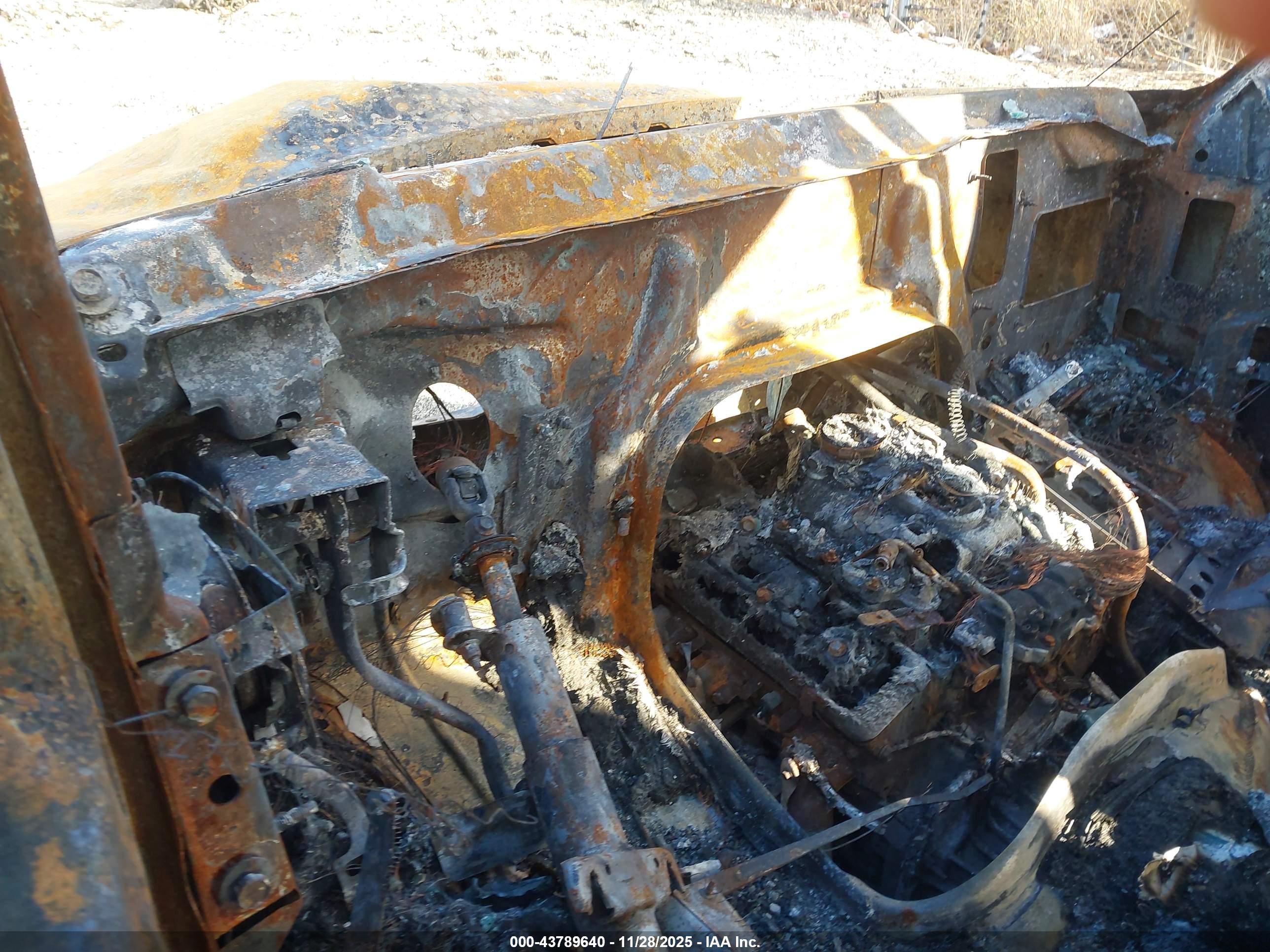 CHEVROLET EXPRESS image 7